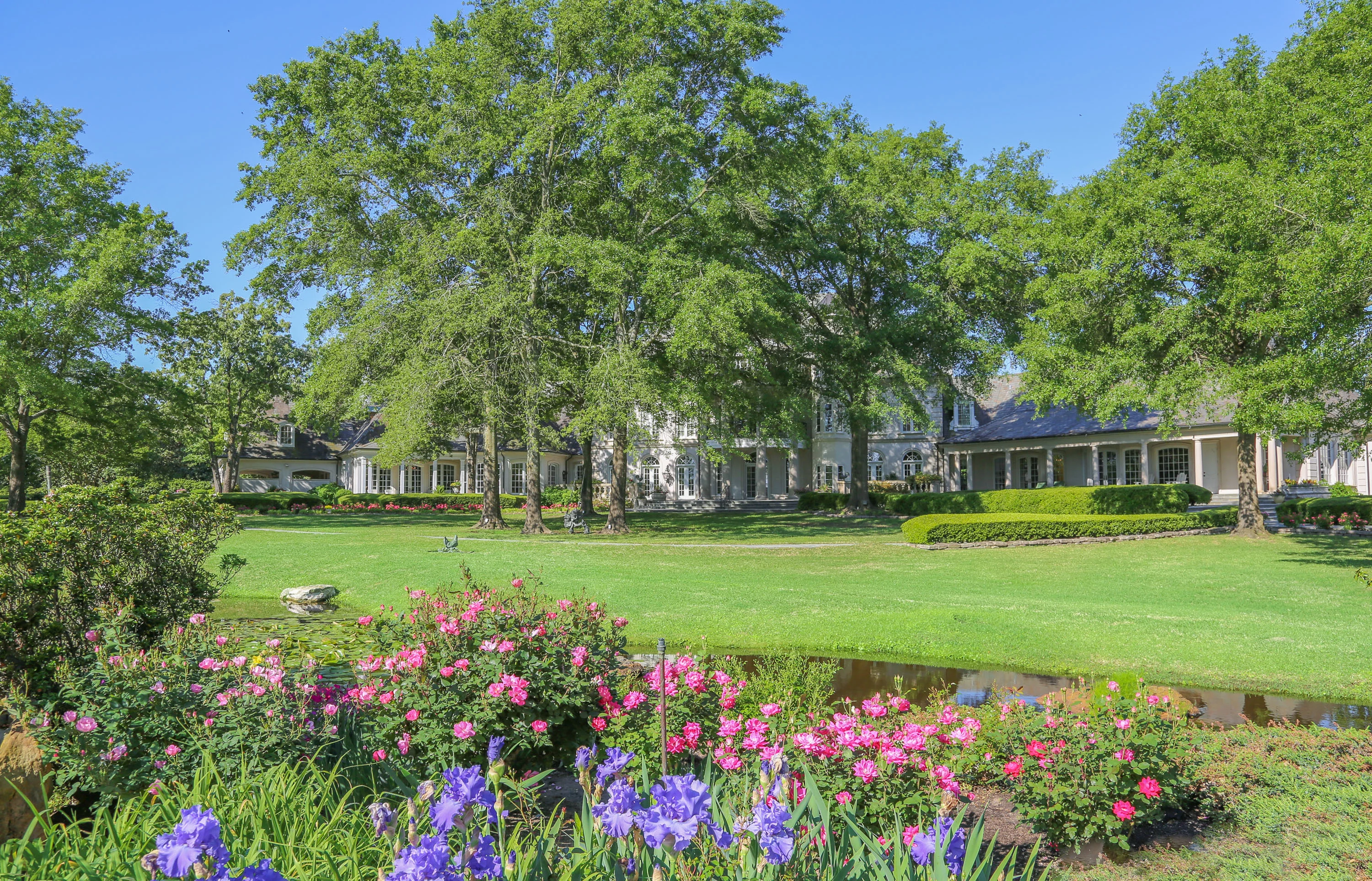 800 South Greer Boulevard, Pittsburg, East Texas, Texas 75686 - pilgrim-estate-800-s-greer-blvd-east-texas-52_q5rzww