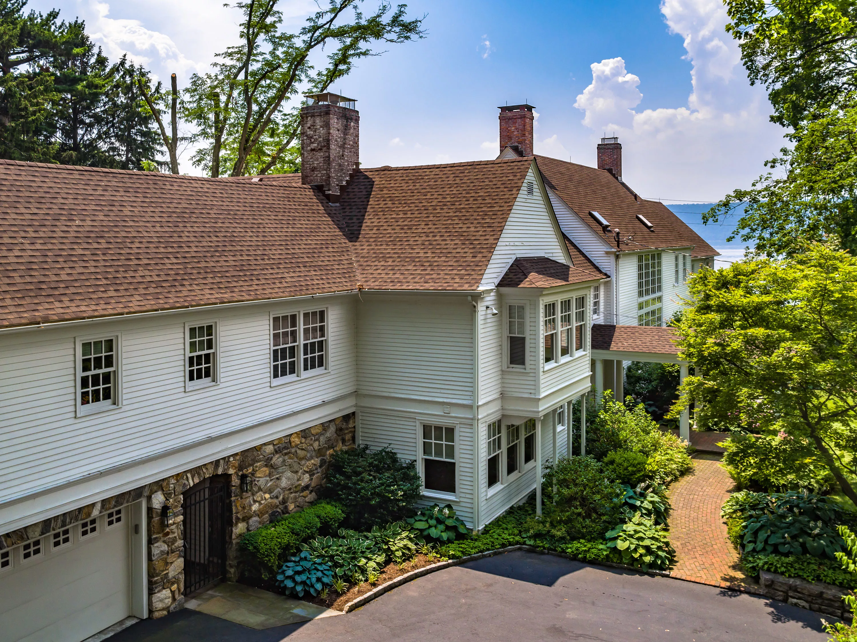100 Scarborough Station Road, Briarcliff Manor, New York 10510 - briarcliff_manor_02_xhiefq