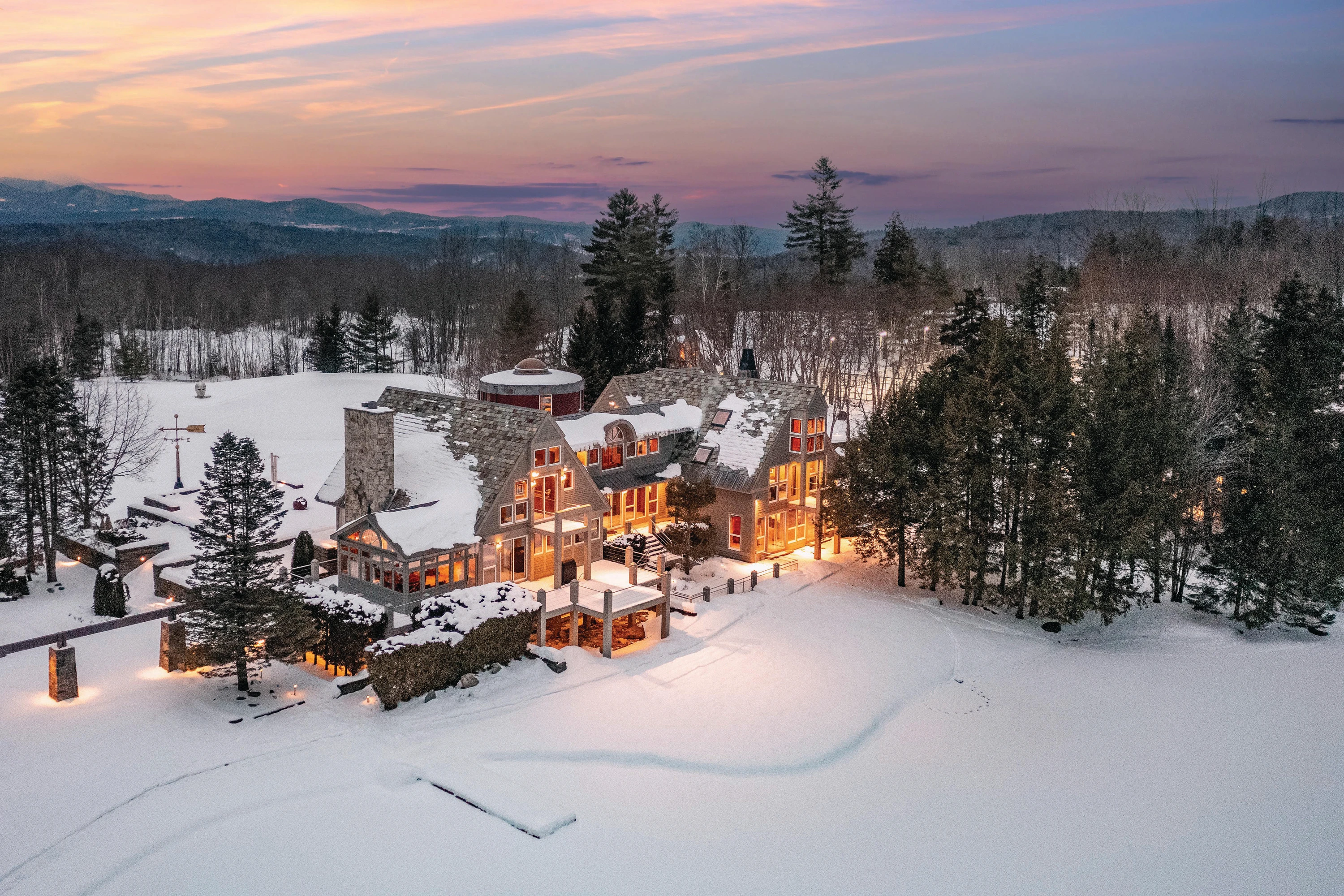 Belle Vielle | 230 Belle View, Stowe, VT 05672
