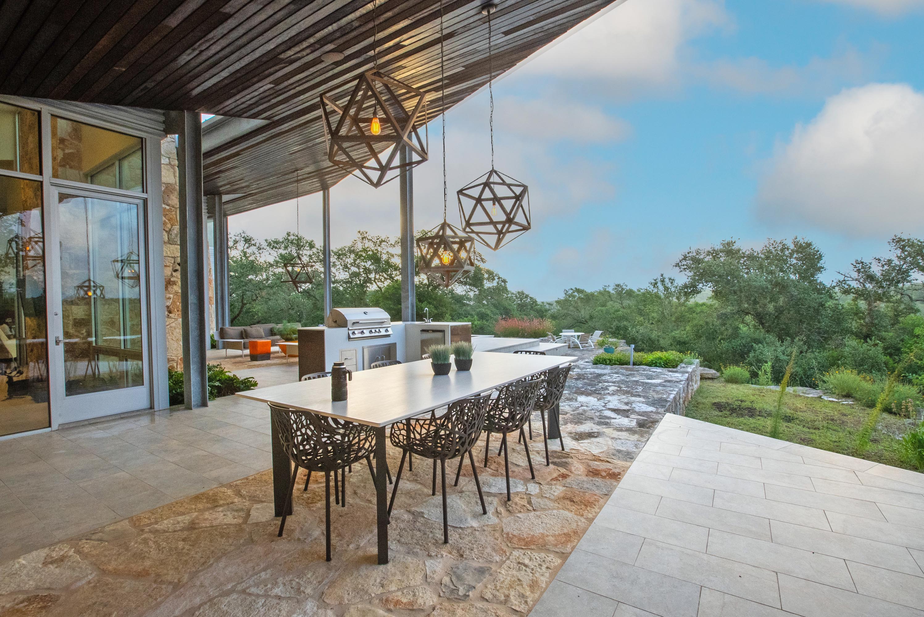 1946 Backbone Ridge, Wimberley, Texas 78666 | Concierge Auctions