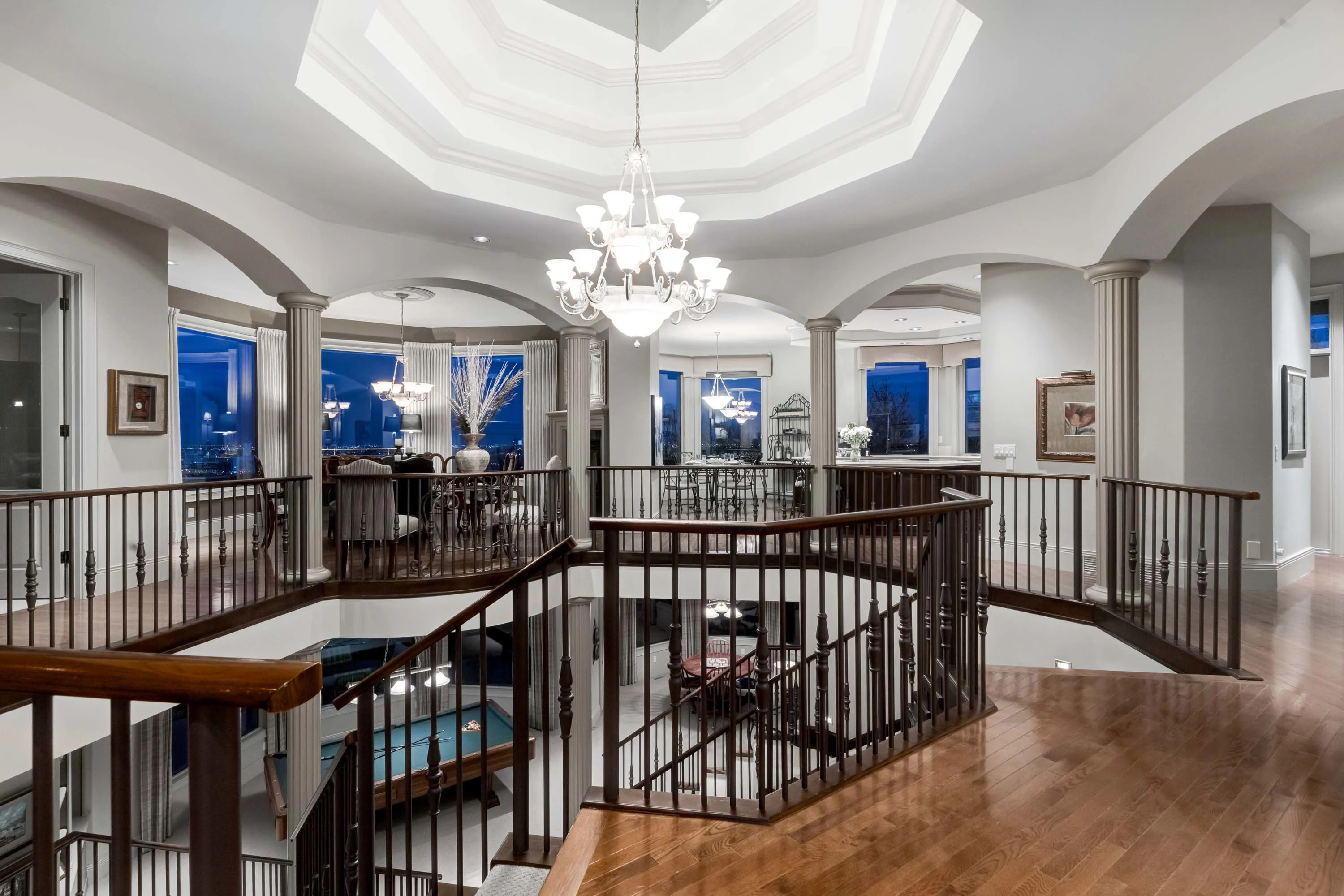 42 W Patina Ln SW, Calgary, Alberta T3H 3N4 , Canada - 42-w-patina-lane-04_ldobyi