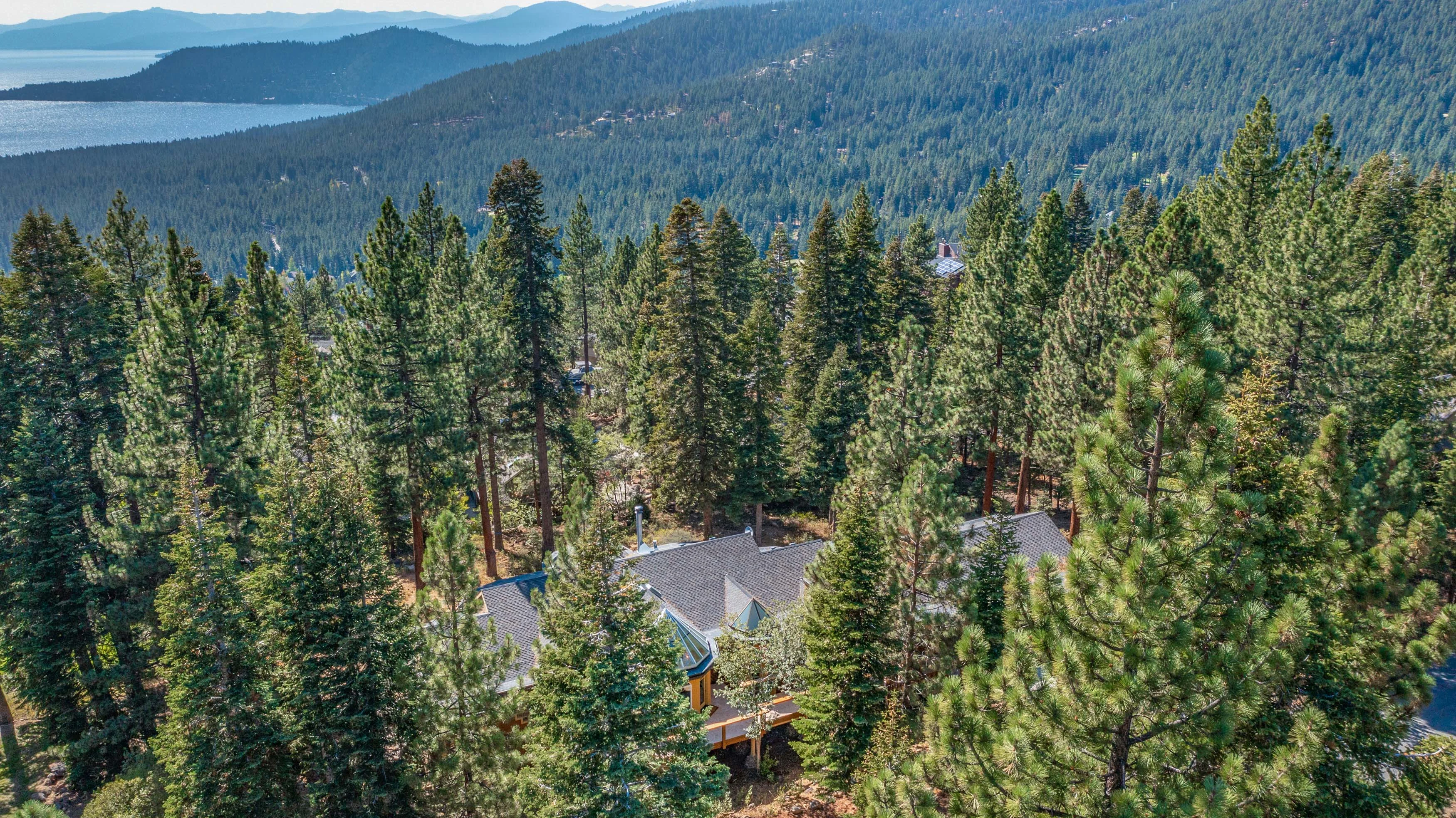 949 Fairview Boulevard, Lake Tahoe, Nevada 89451 - 949-fairview-boulevard-incline-village-nevada_36_h3kxts