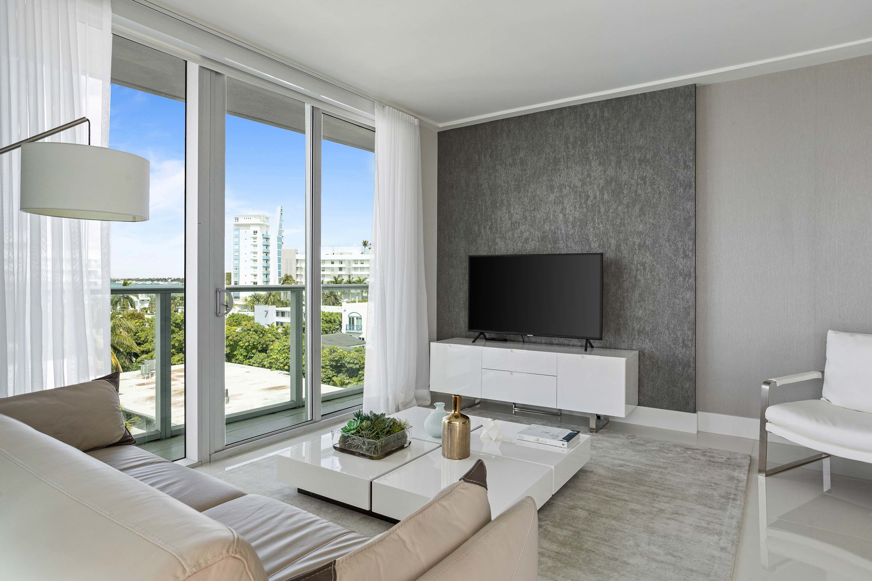 16 Unit 601 1150 101st Street - Luxury Real Estate - Concierge Auctions