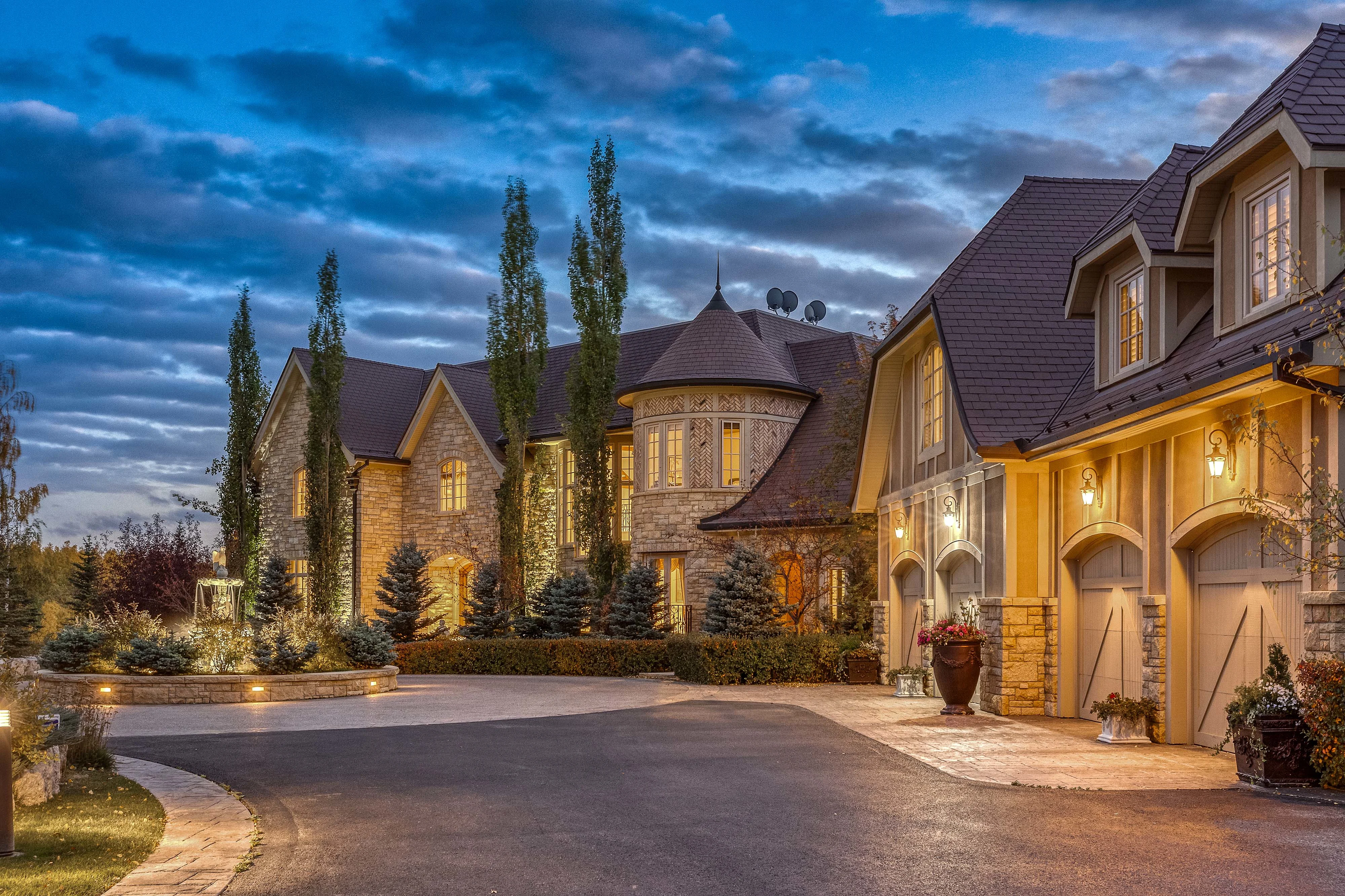 25130 Escarpment Ridge View, Calgary, Alberta, Alberta T3Z 3M7, Canada - 25130-escarpment-ridge-view-calgary-alberta-canada_54_j0rp9e