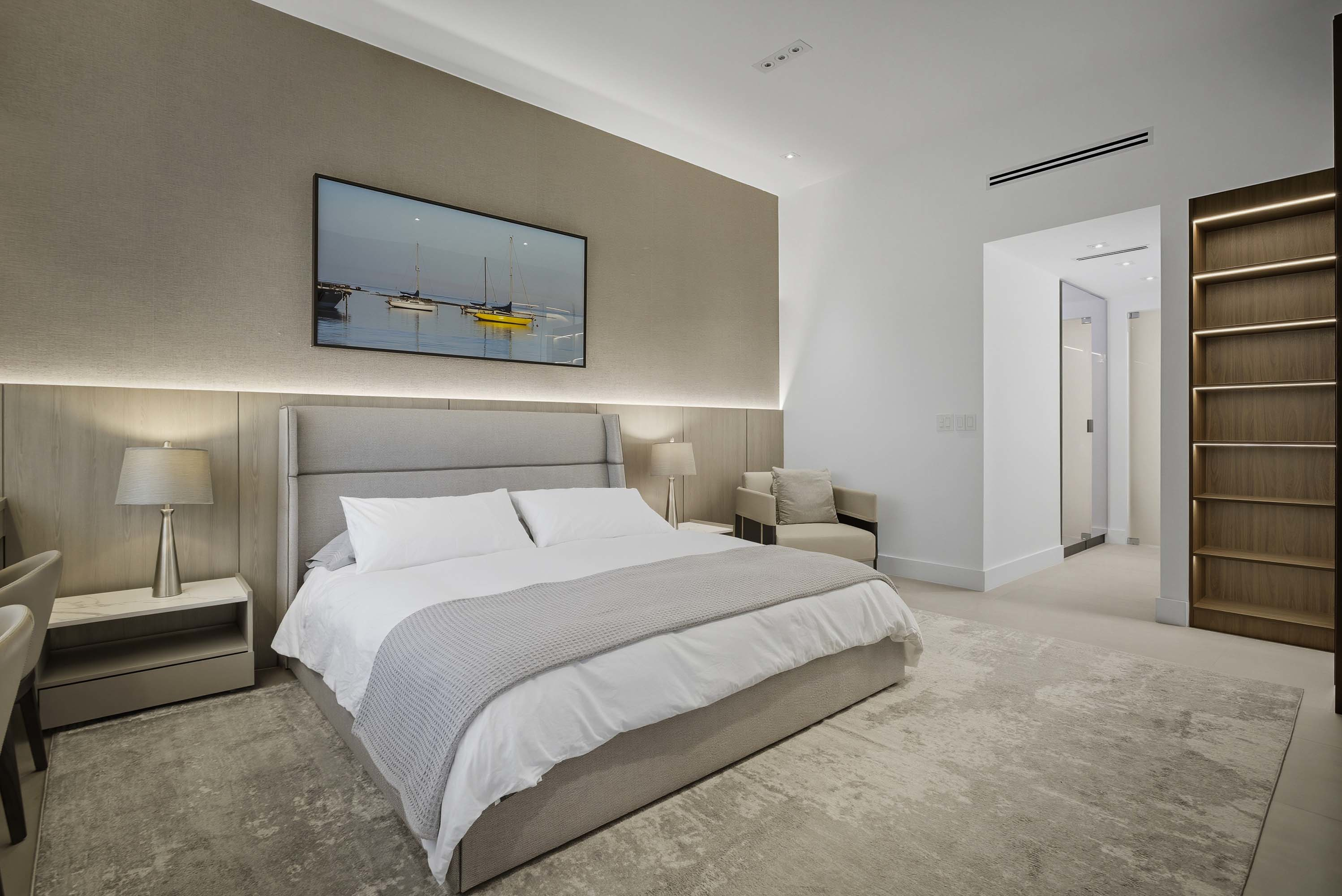 14 2301 Collins Ave Apt 1634 - Luxury Real Estate - Concierge Auctions