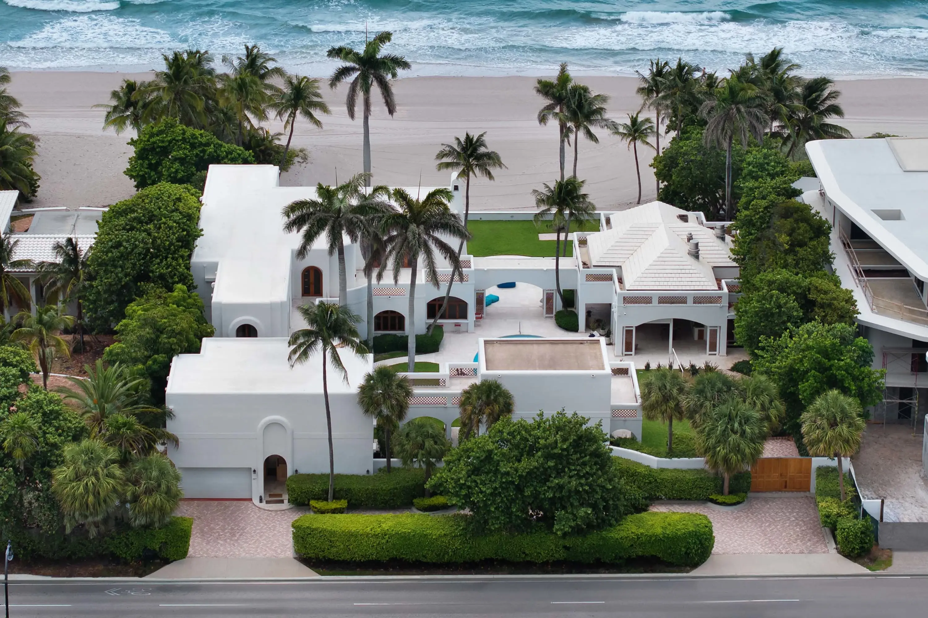 387 Ocean Boulevard, Golden Beach, Miami, Florida 33160 - 51_387_Ocean_Blvd_Golden_Beach_FL_bkgslb