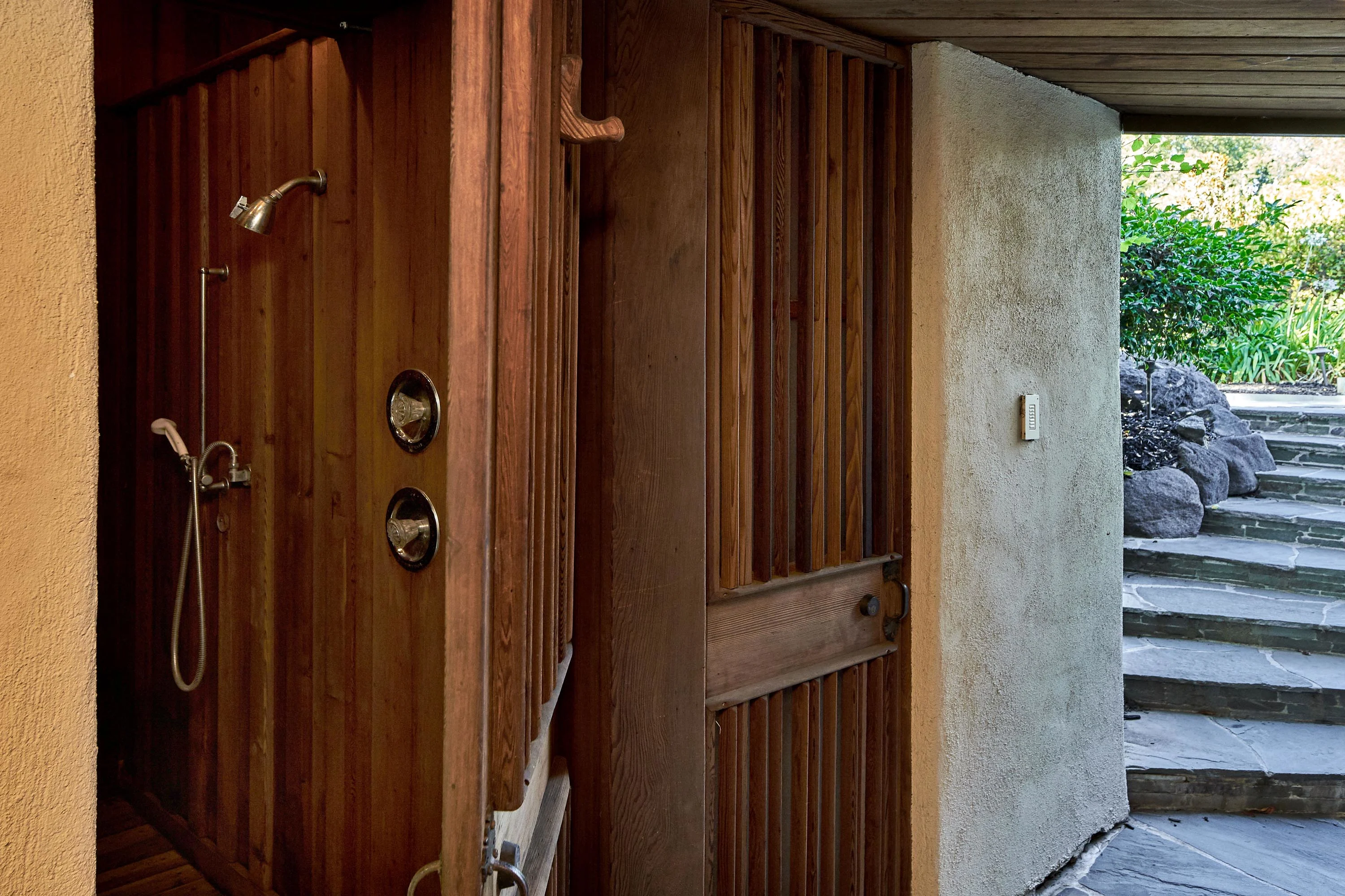 690 Loyola Drive, Silicon Valley, California 94024 - 690-loyola-drive-los-altos-hills-california44_iqx6x2