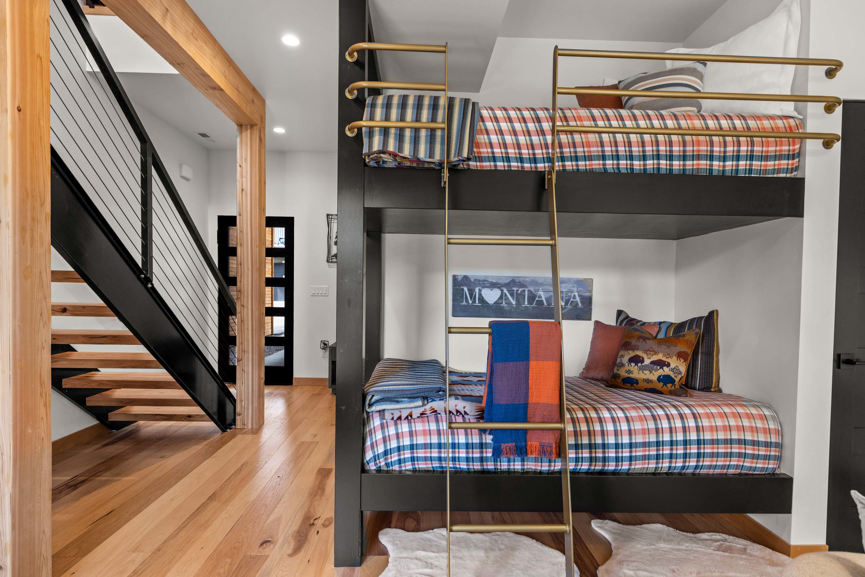 24 3857 Winter Lane A - Luxury Real Estate - Concierge Auctions