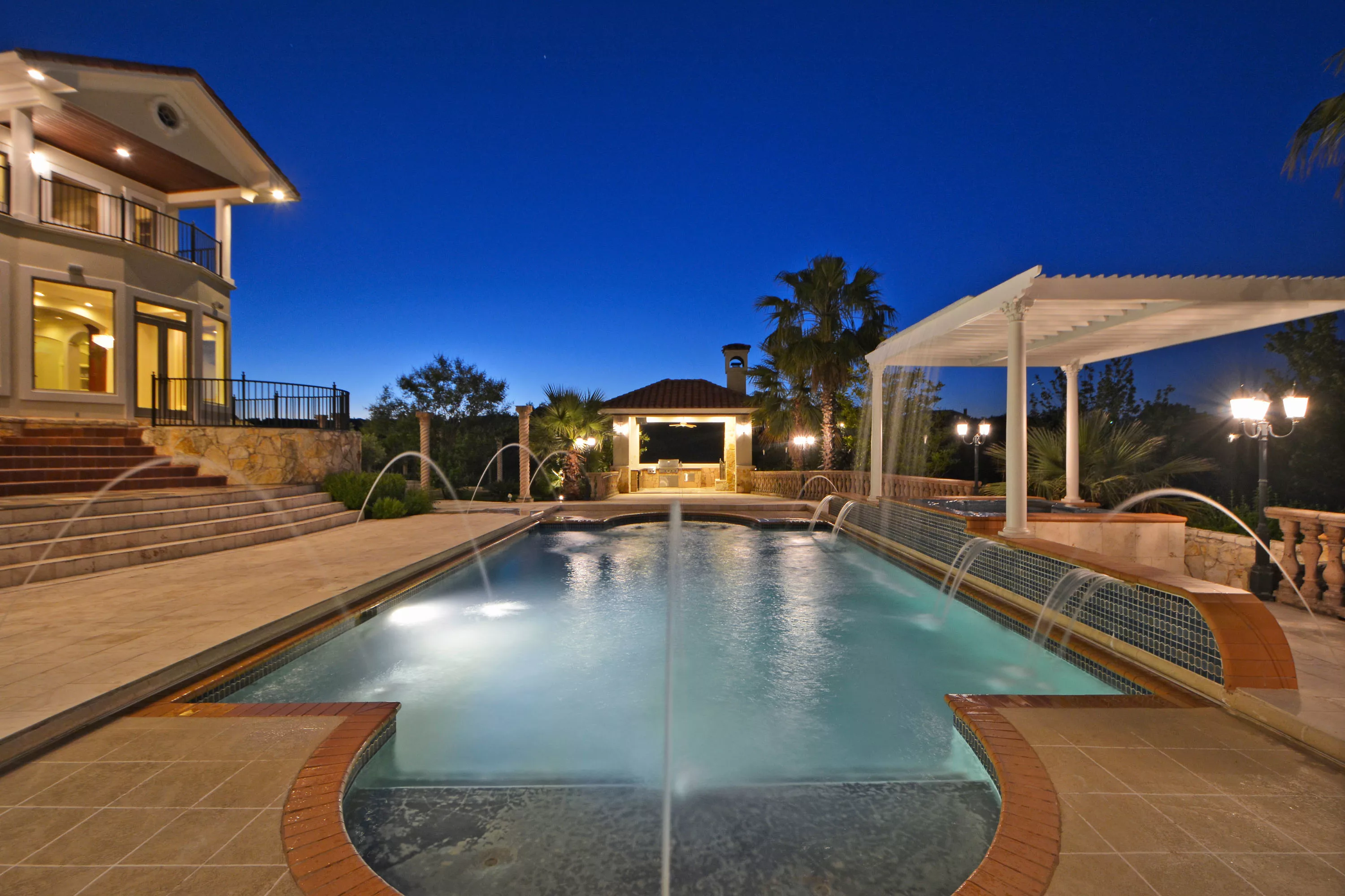 7500 Escala Dr., Austin, Texas 78735 - 7500-escala-dr-austin-tx-26-08-01-39-3939_nnckum