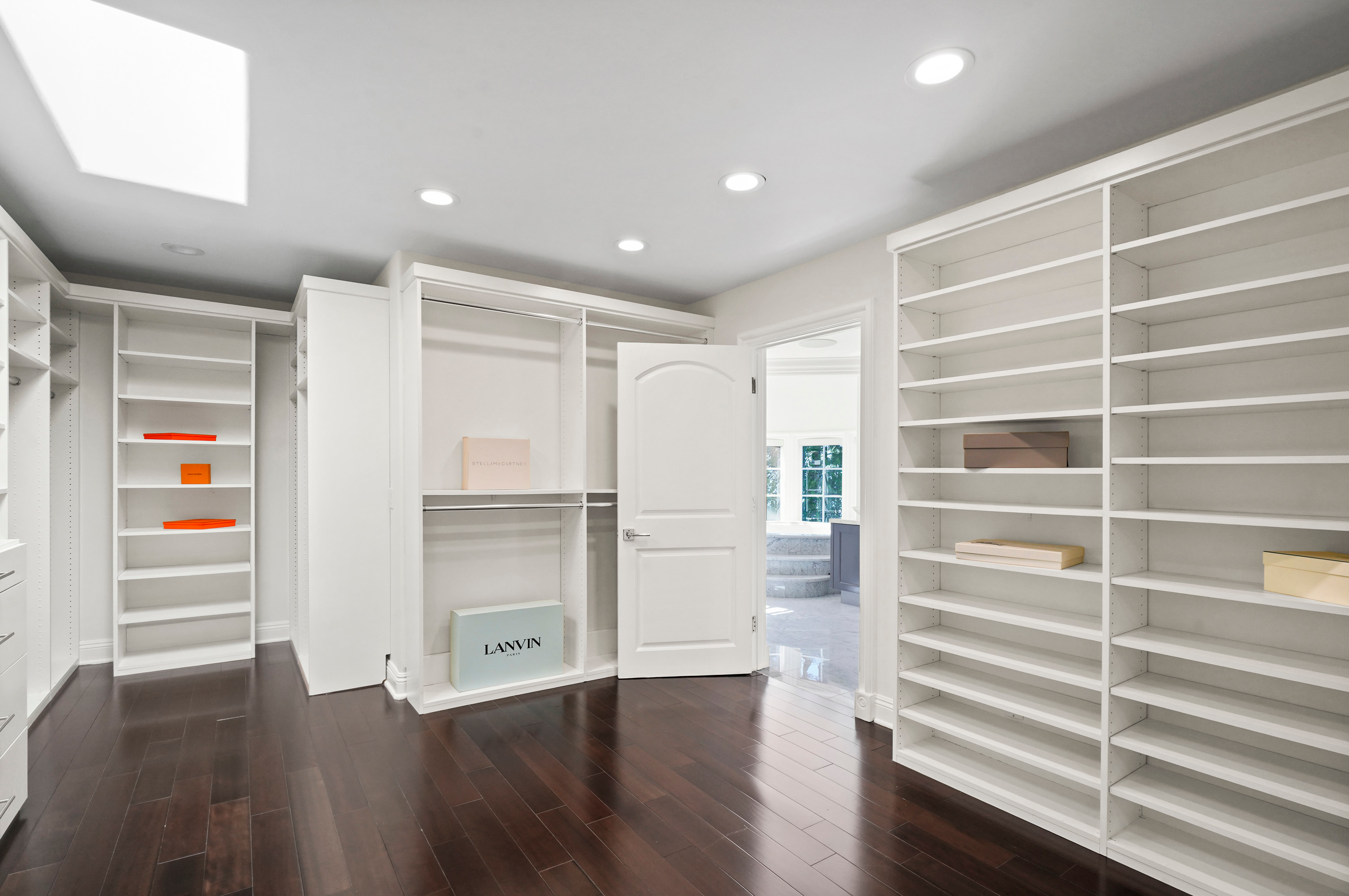 33 13320 Mulholland Drive - Luxury Real Estate - Concierge Auctions