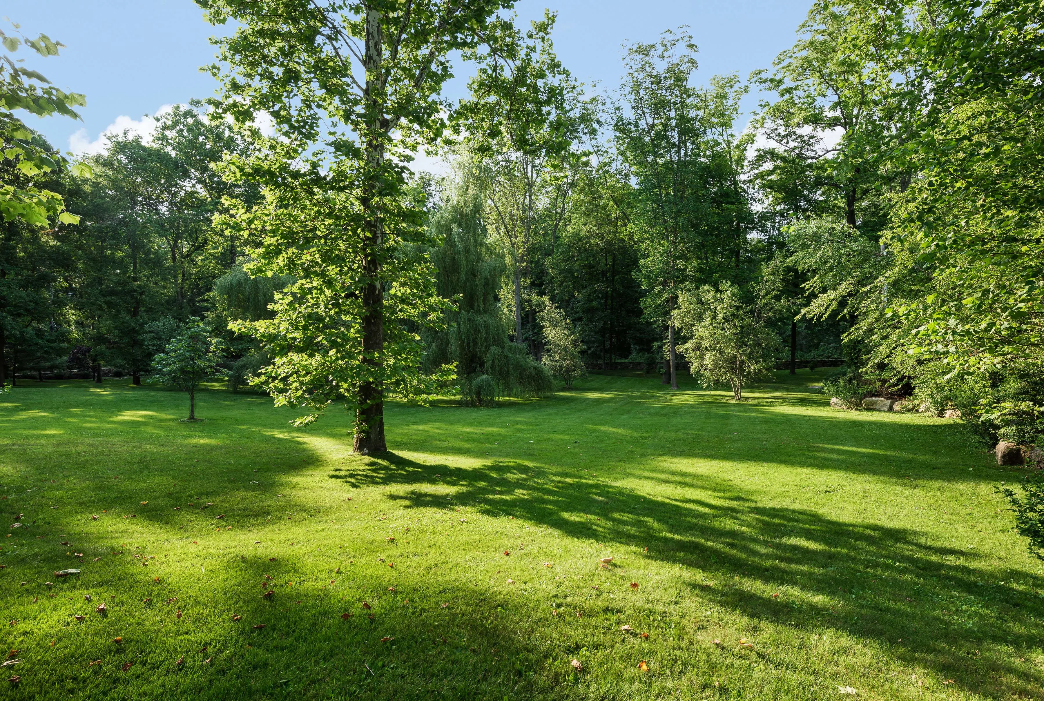 189 Beaver Dam Road, Katonah, New York 10536 - 189-beaver-dam-road-katonah-ny34_c5es7g