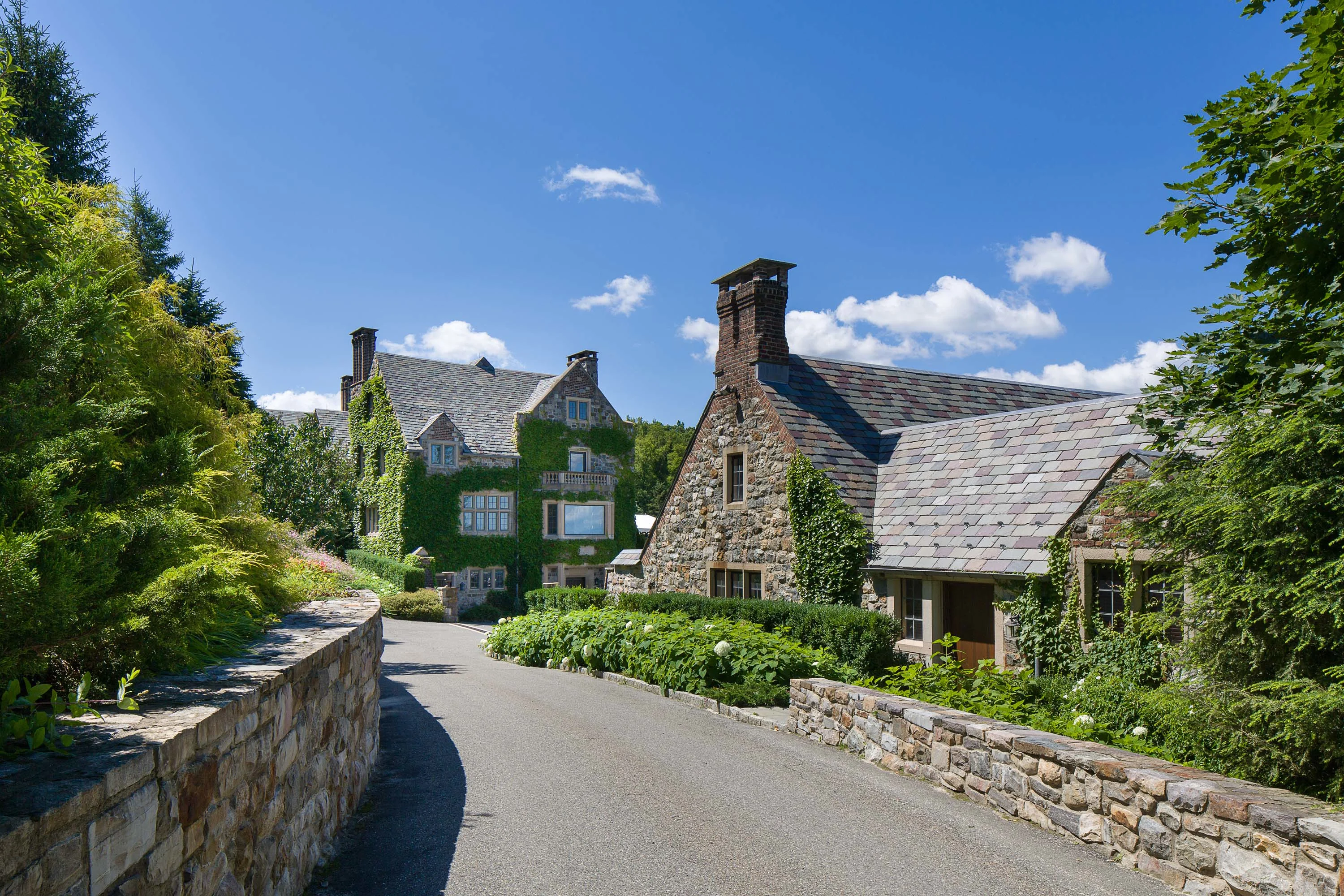 Migdale | 3872-3874 Route 44, Millbrook, New York 12545 - 4_-_JI5A2306_nq3rce