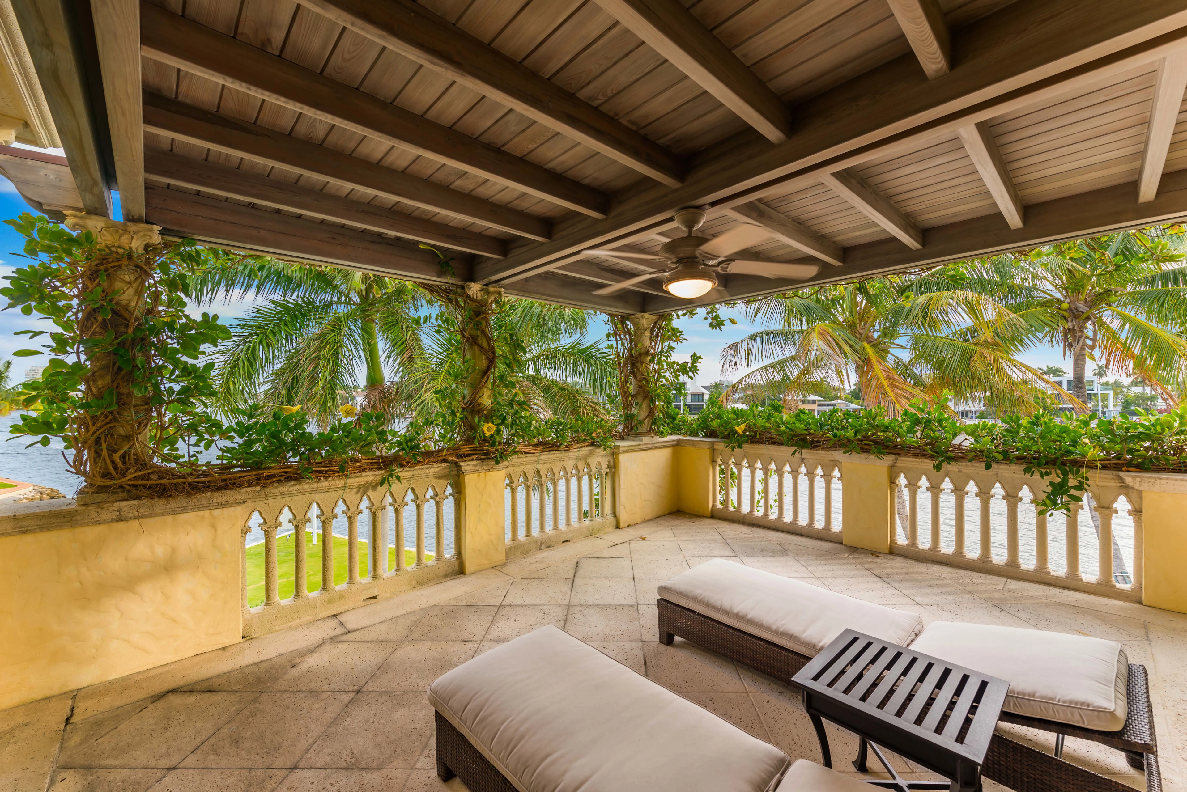 534 Bontona Avenue, Fort Lauderdale, Florida 33301 - casa-bella-fortuna-fort-lauderdale-florida51_cyeulm