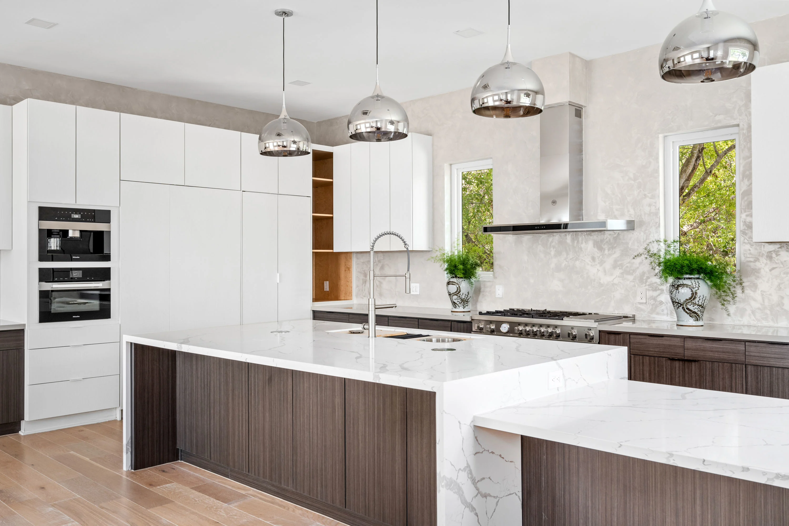 4903 Braesvalley Drive, Houston, Texas 77096 - 4903_Braesvalley_Dr_09_fzxyzo