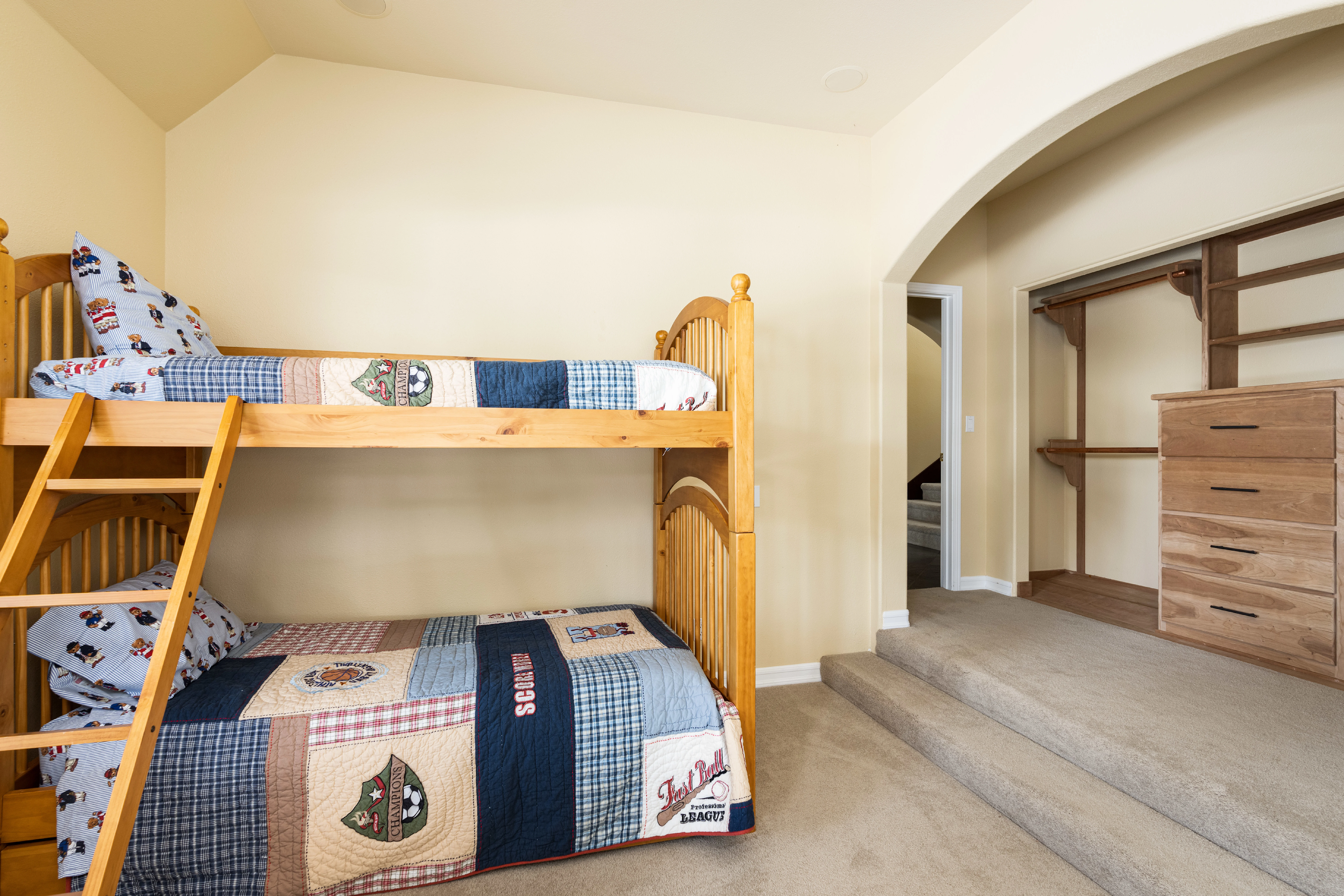 949 Fairview Boulevard, Lake Tahoe, Nevada 89451 - 949-fairview-boulevard-lake-tahoe-nevada_21_djwdzm