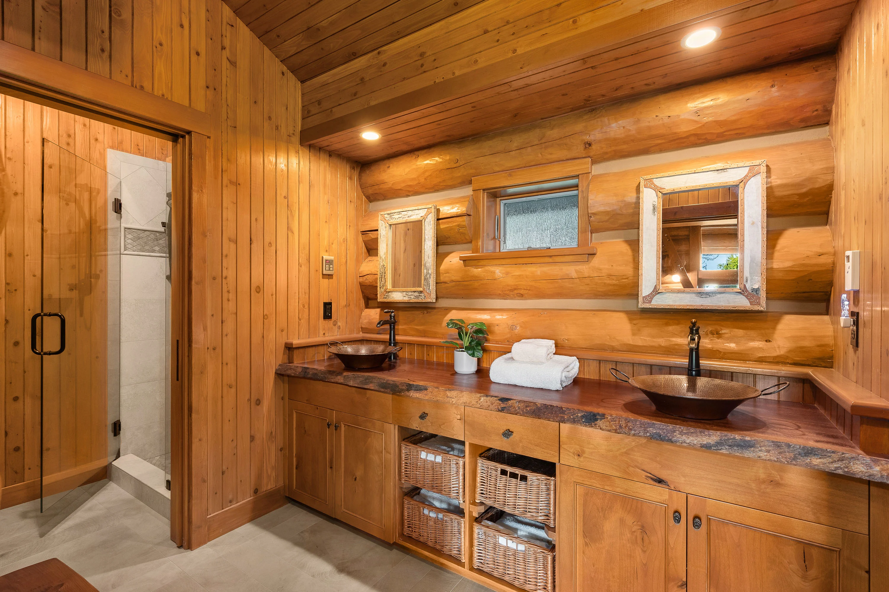 21330, 21234, and 21194 Miller Bay Road NE, Poulsbo, Seattle Area, Washington 98370 - 21330_Miller_Bay_Road_NE_43_s48xas