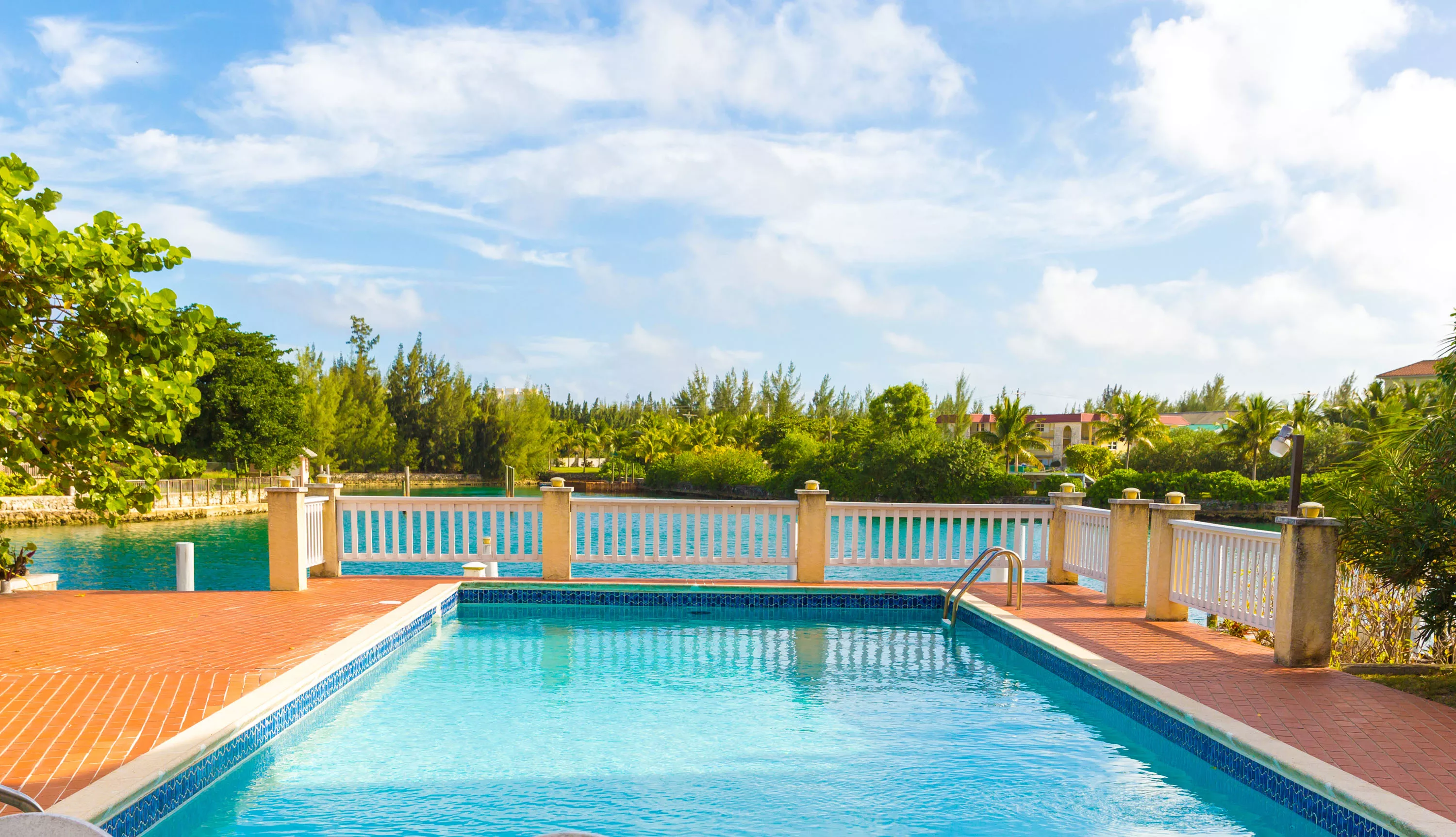 Bahama Reef Boulevard, Freeport,  , Bahamas - bahama-reef-yacht-and-country-club-complexes-freeport-bahamas-08-30-12-55-5555_rfwgb8
