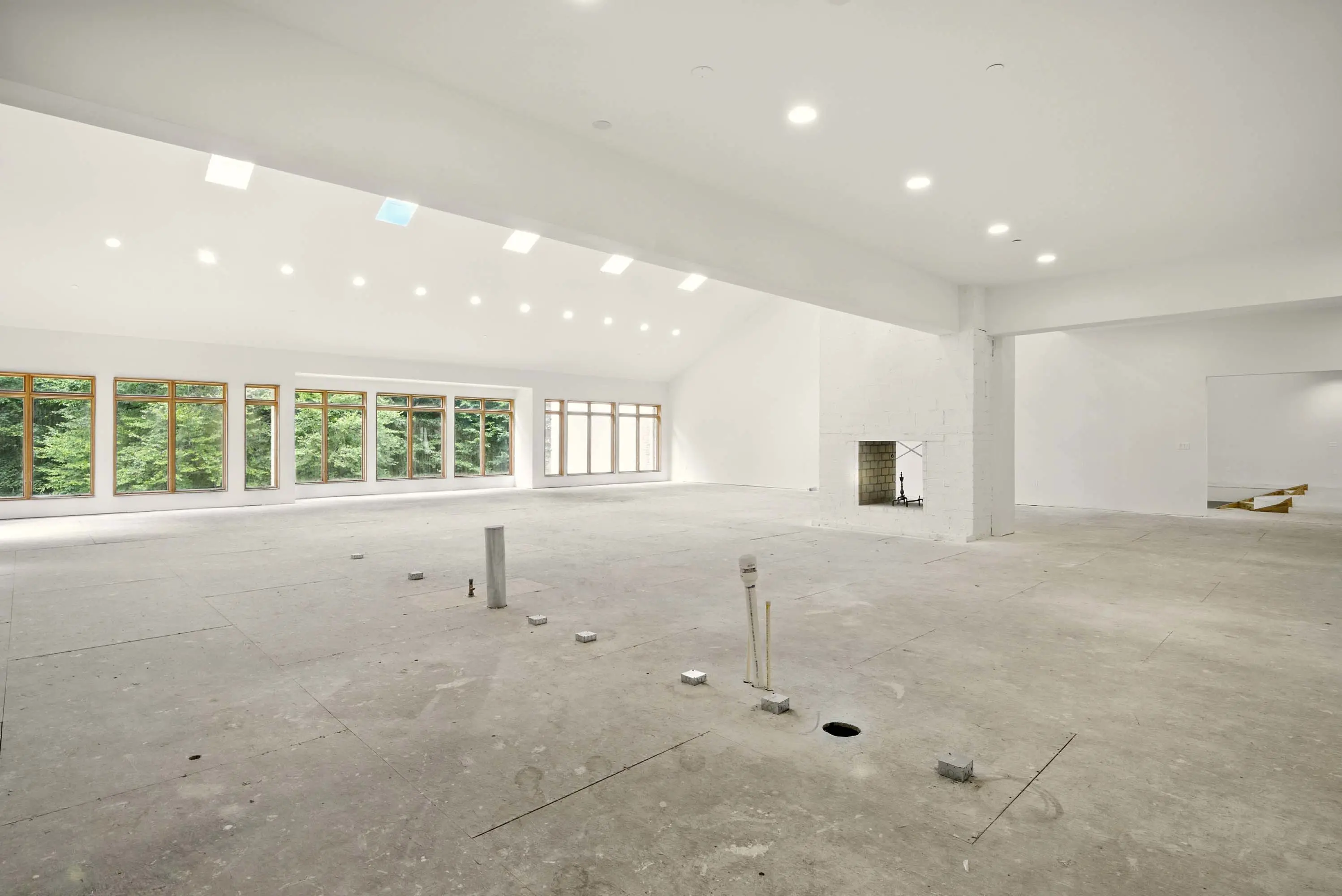 13 6 Evan Way, Pikesville - Luxury Real Estate - Concierge Auctions