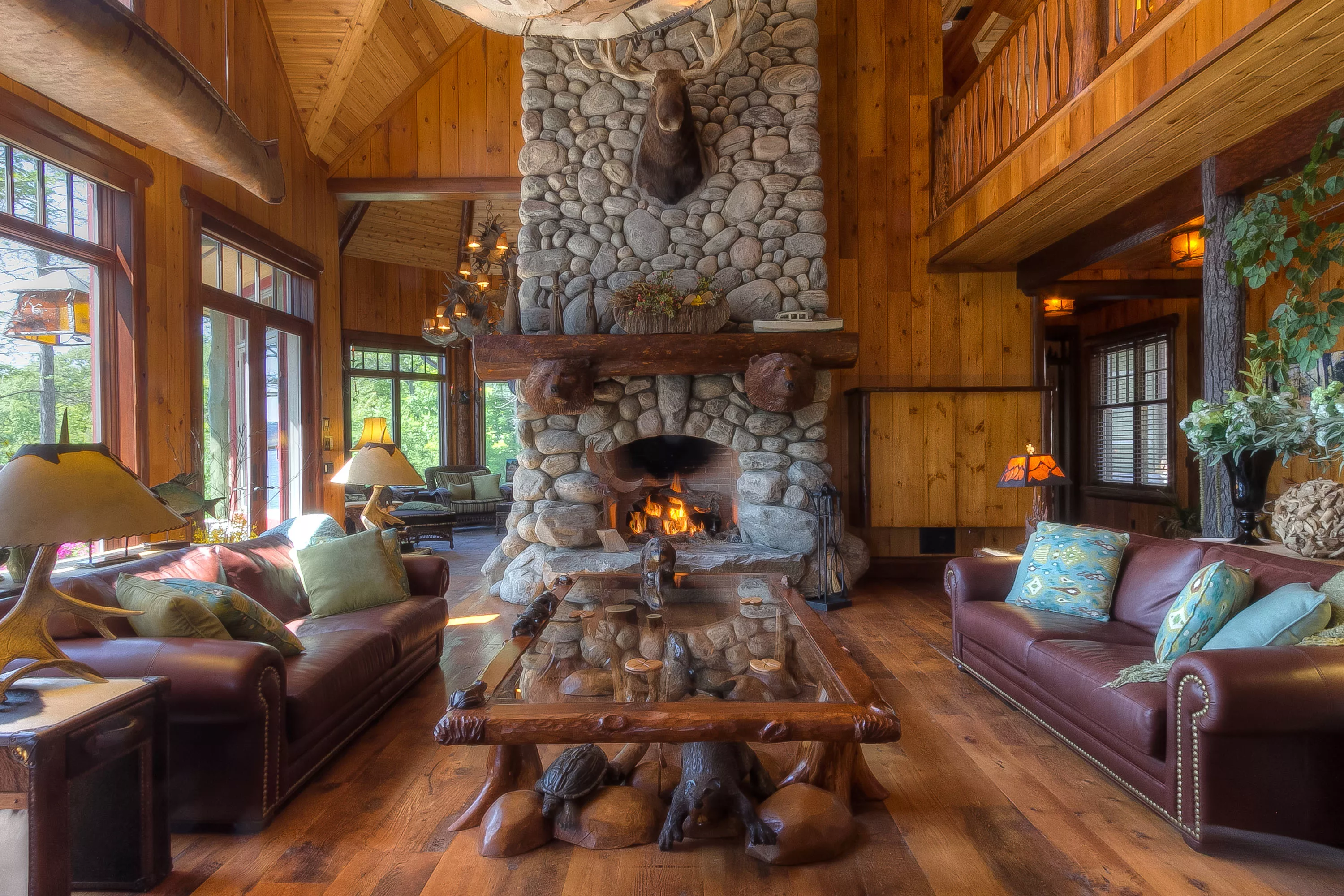 1100 Delbrooke Road, Dwight, Lake of Bays, Ontario , Canada - 1100-delbrooke-road-dwight-lake-of-bays-ontario-canada-07-19-21-05-055_ic9wjd