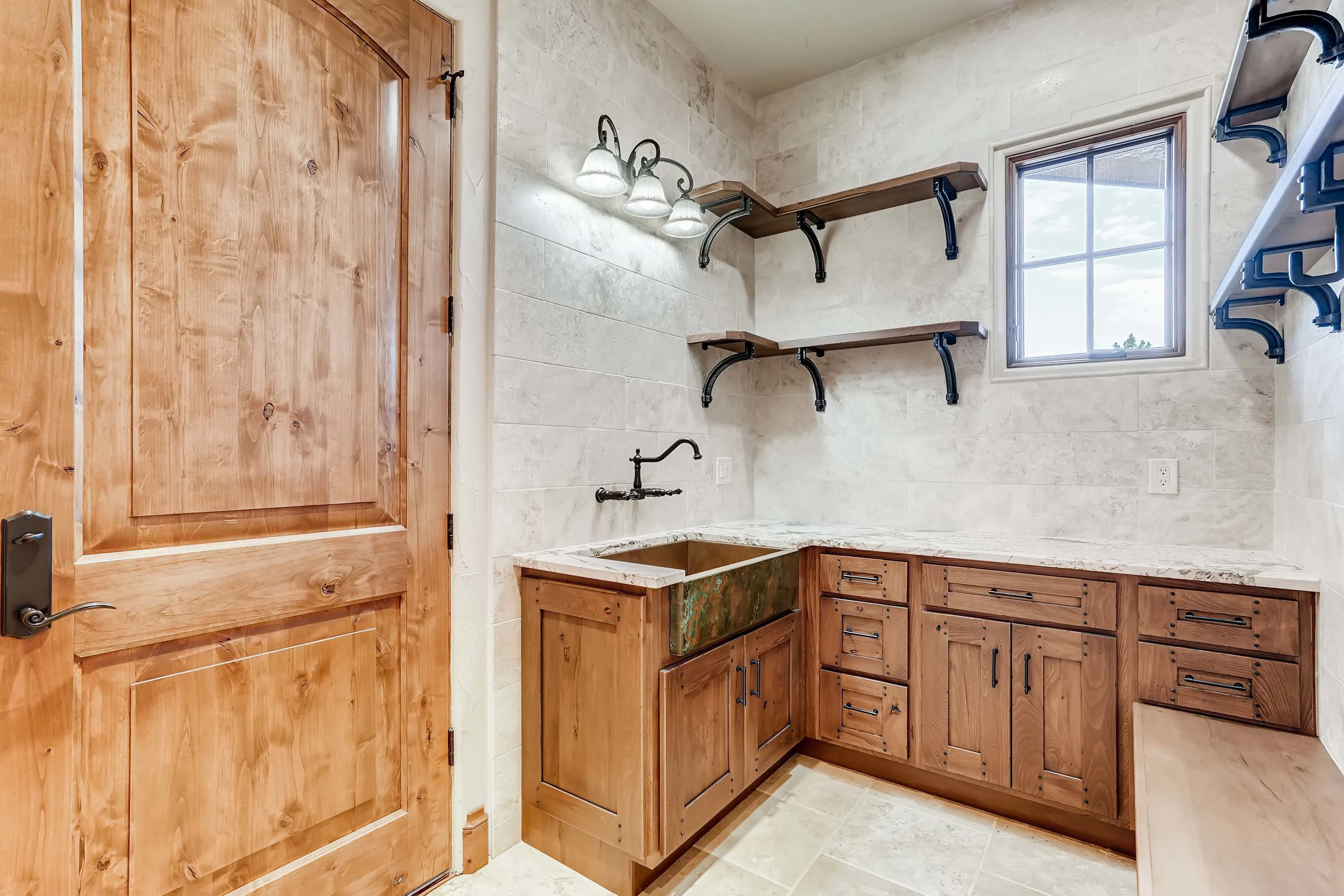 398 Irvington Court, Colorado Springs, Colorado 80906 - 398-irvington-court-colorado-springs-colorado30_fvvpiy