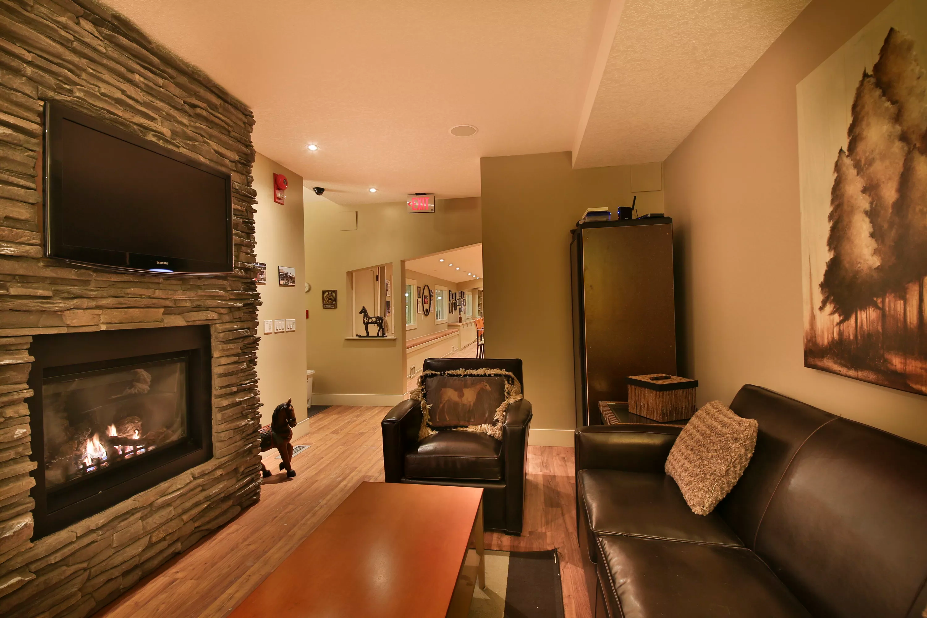 242243 64 Street West, Calgary, Alberta , Canada - 242243-64-street-west-calgary-alberta-canada06-2_qqtqo0