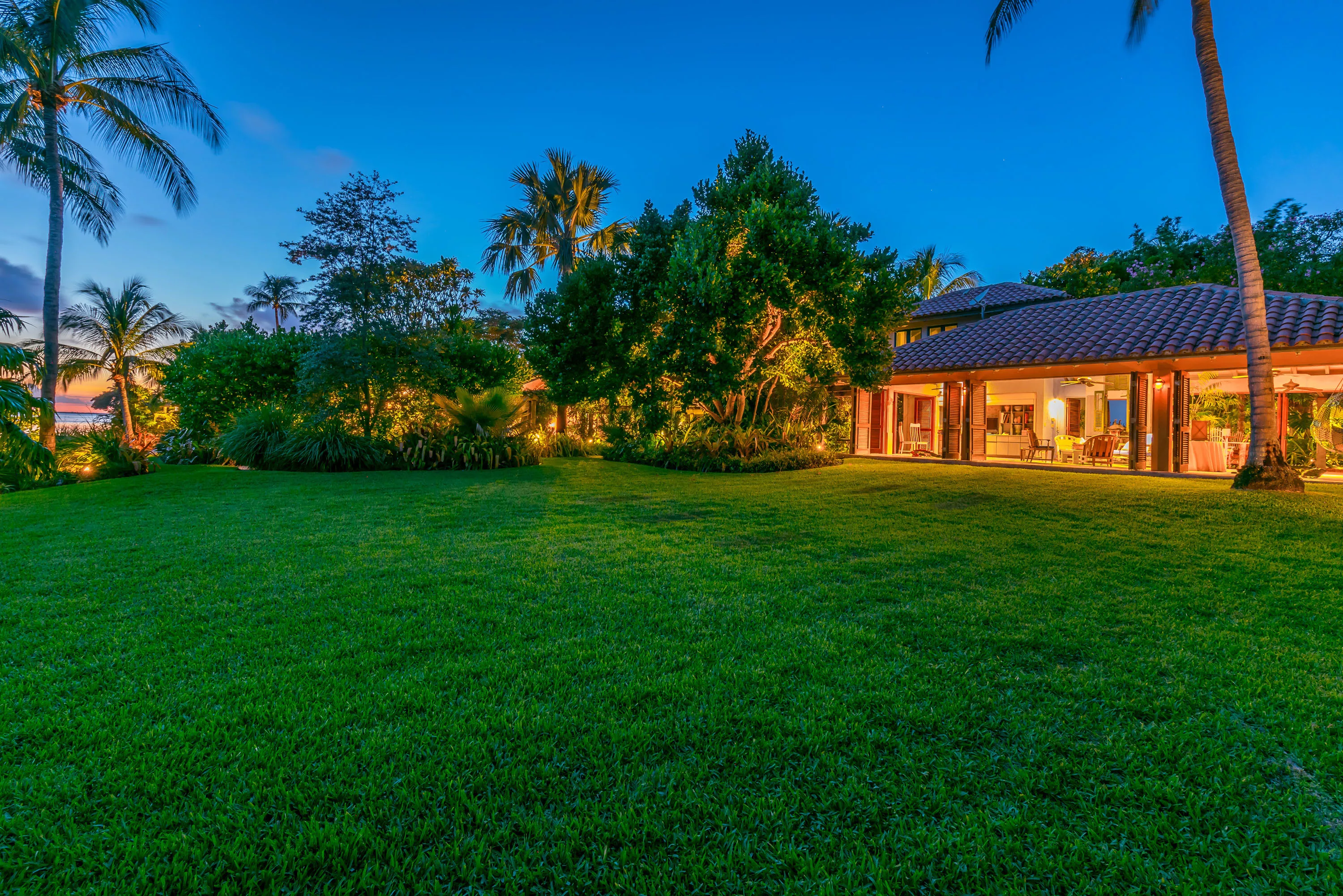 960 Harbor Drive, Key Biscayne, Florida 33149 - 960-harbor-drive-key-biscayne-florida55_loxywh
