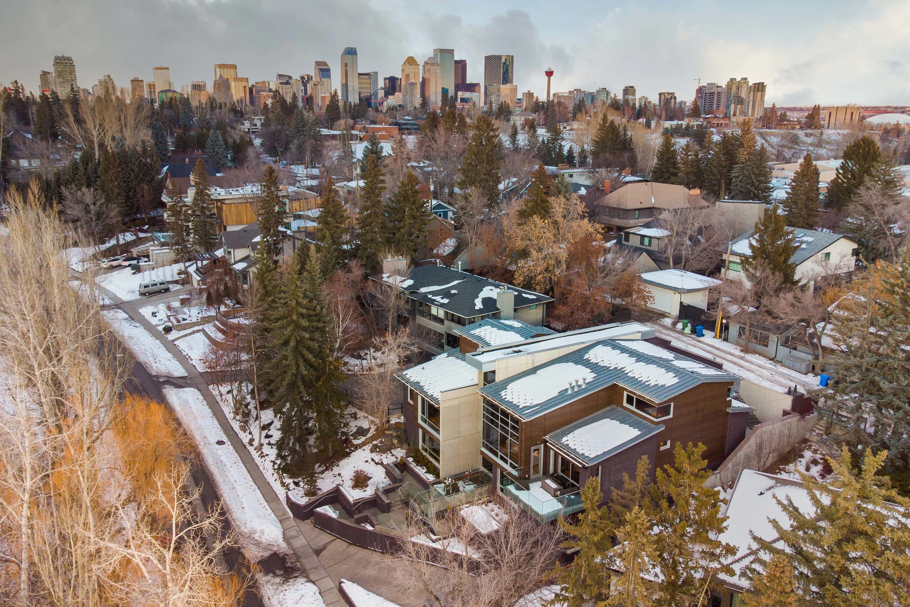 2906 Marquette Street Southwest, Calgary, Alberta T2T 3E3, Canada - 2906-marquette-street-southwest-calgary-alberta-canada83_uckxwy