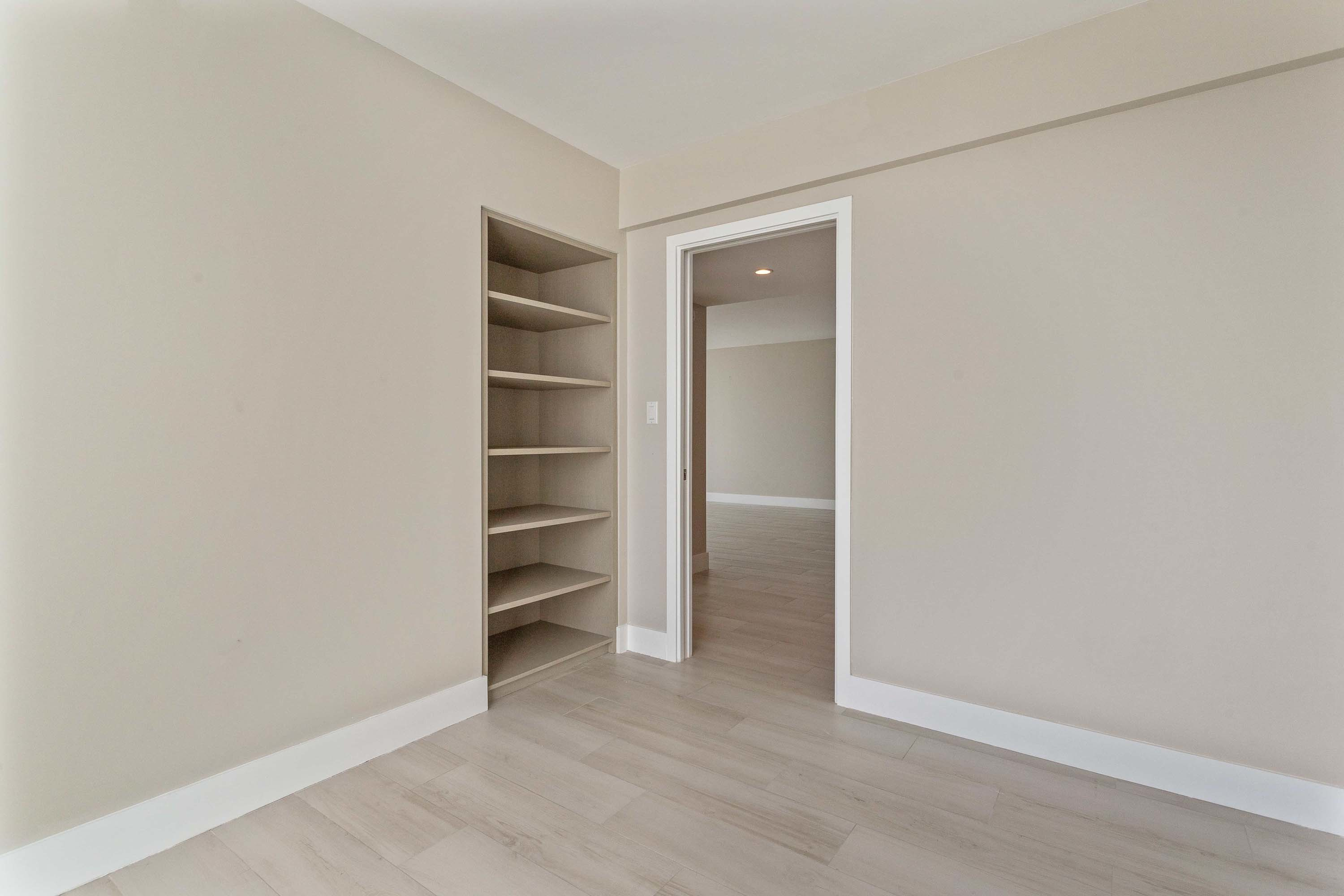 33 Unit 702 1150 101st Street - Luxury Real Estate - Concierge Auctions