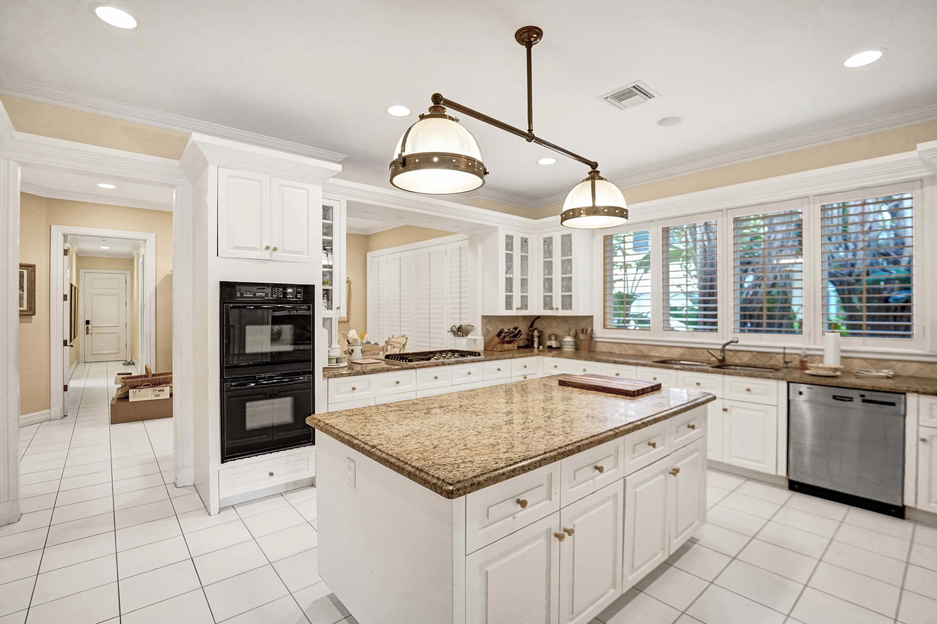 2828 Hurlingham Drive, Wellington, Florida 33414 - 9_-_DSC00445_kufcj5