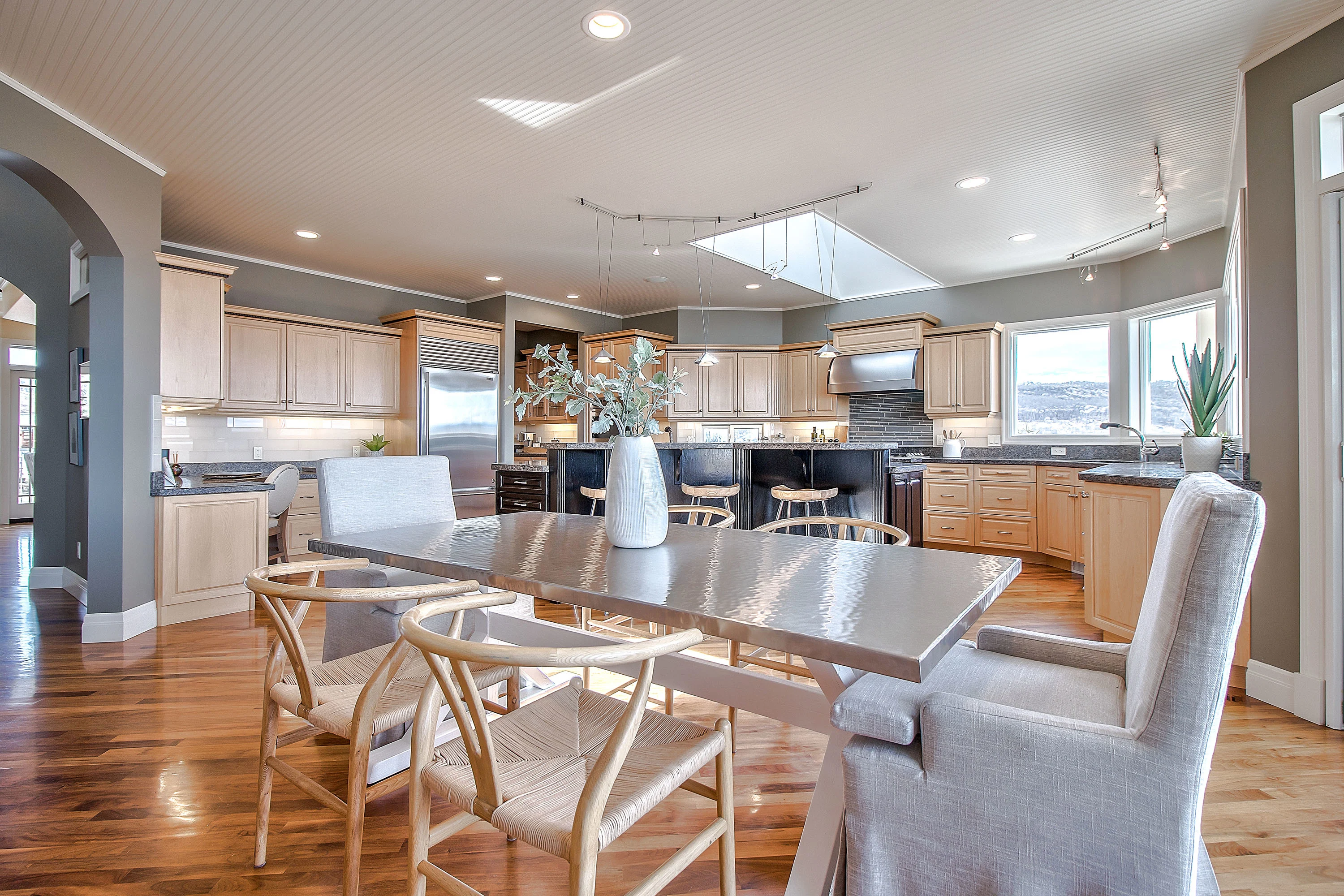 290156 160 Street W, Near Calgary, Alberta T2J 2P9, Canada - 290156-160-street-rural-foothills-county-alberta-canada11_r4t2uz
