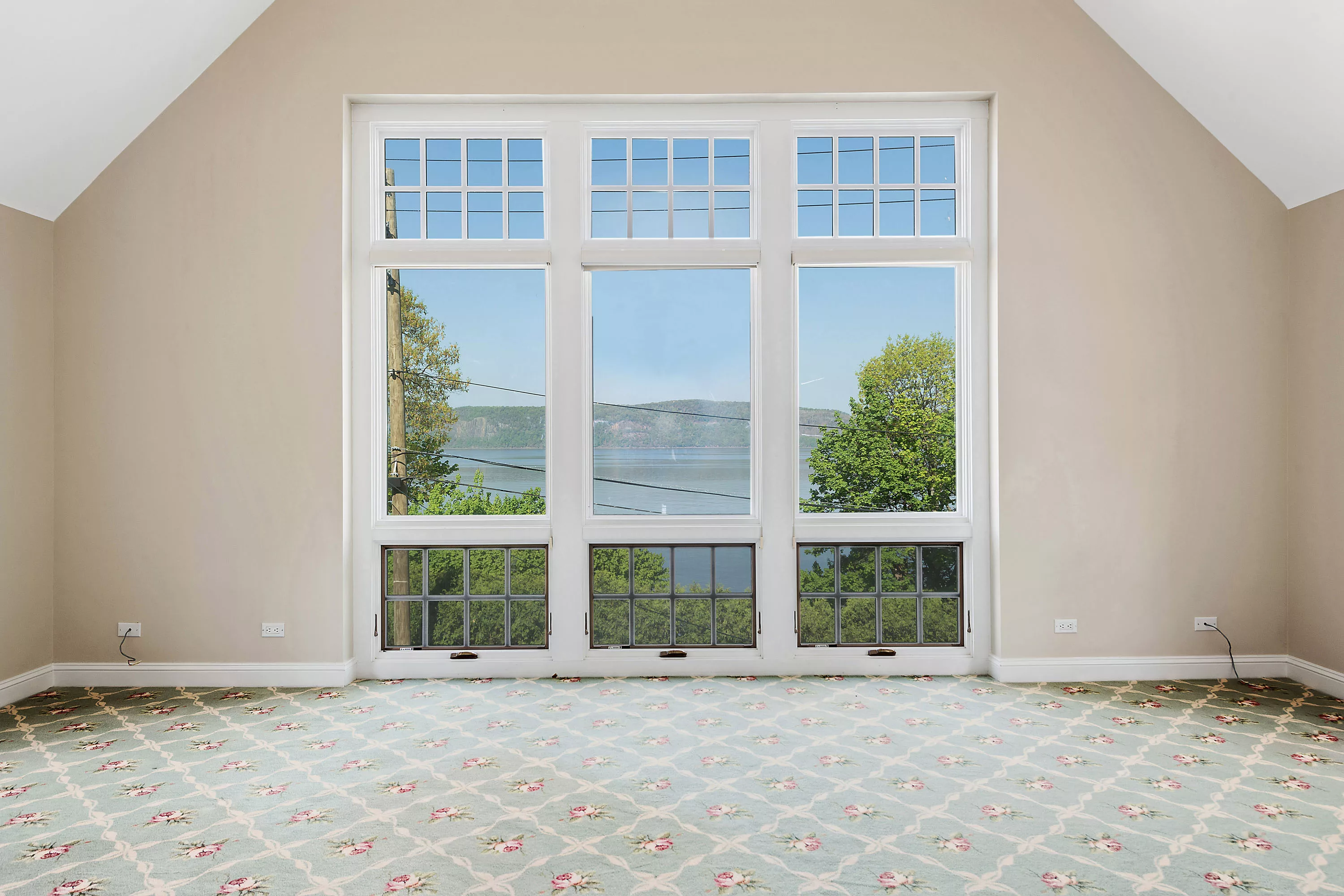100 Scarborough Station Road, Briarcliff Manor, New York 10510 - O_8AA0D3DC4530498FA3B7F7779DF29358_330035_13_1_h7cjm1