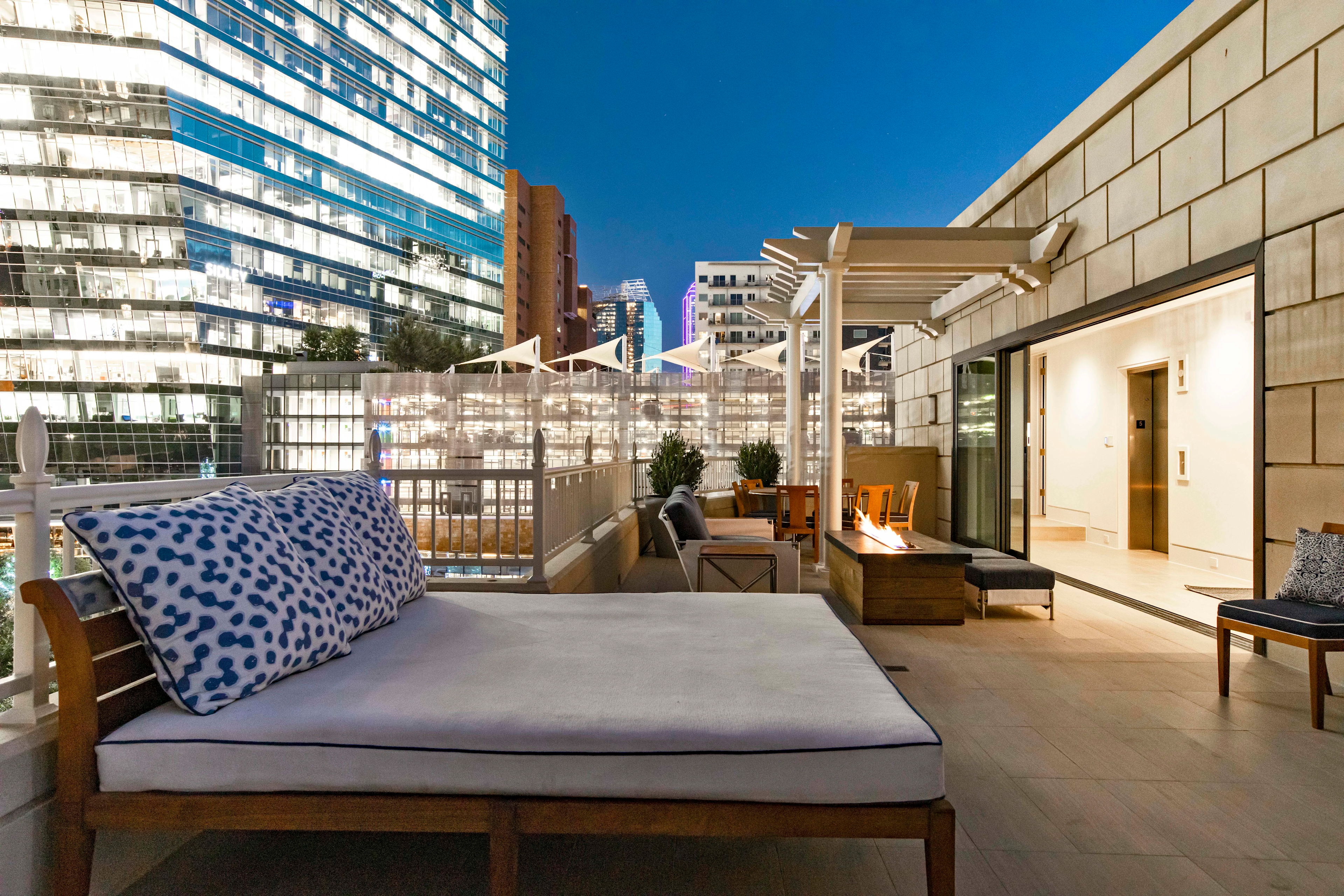 2555 N Pearl Street, RR#4, Dallas, Texas 75201 - 2555-north-pearl-street-rr4-dallas-texas_29_vra9yo