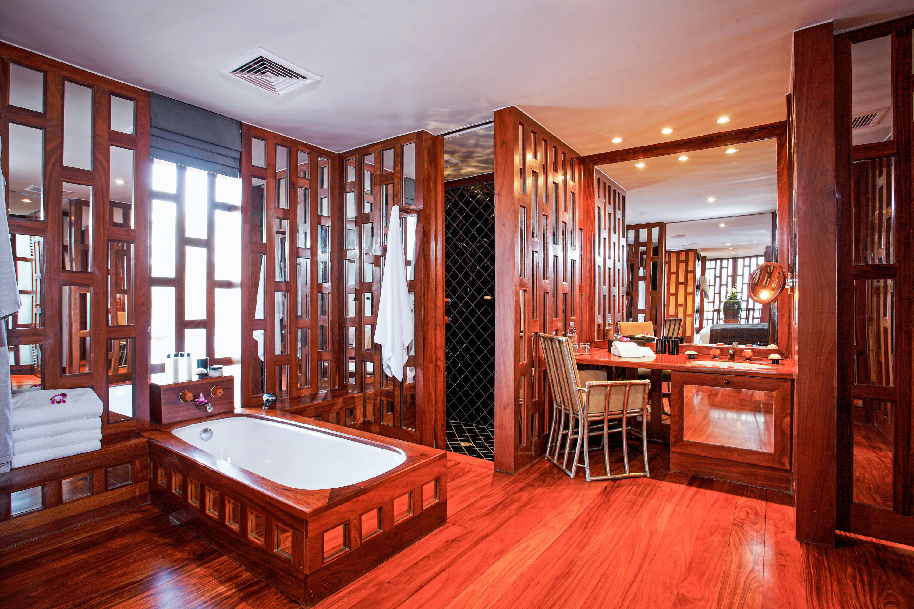 Amanpuri Luxury Ocean Villa, Phuket, Phuket 83100, Thailand - amanpuri-surin-thalang-83100-thailand12_dy3rdz