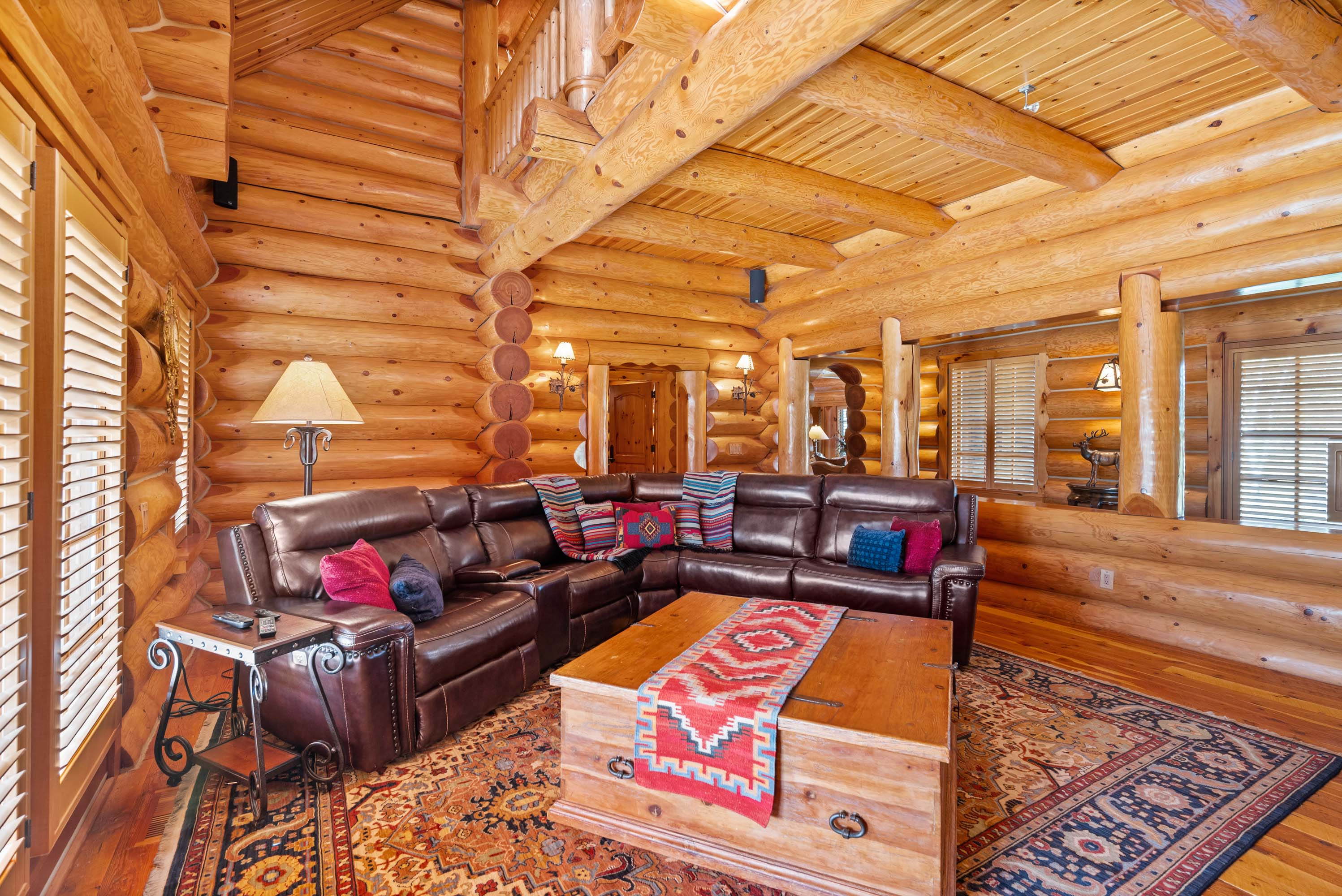 27 7902 Route 42 - Luxury Real Estate - Concierge Auctions