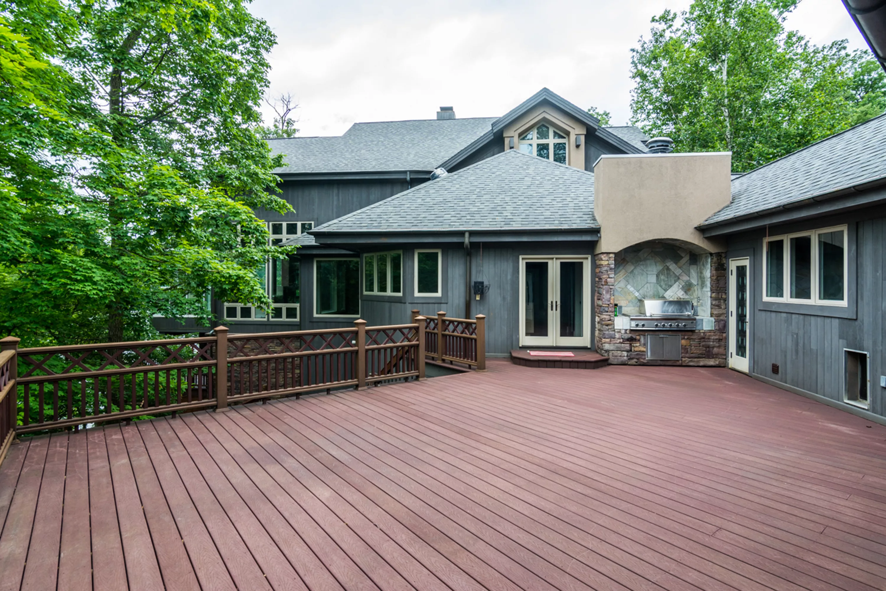4111 Cove Point Drive, Morgantown, West Virginia 26508 - 4111-point-cove-morgantown-wv28_khrfl3