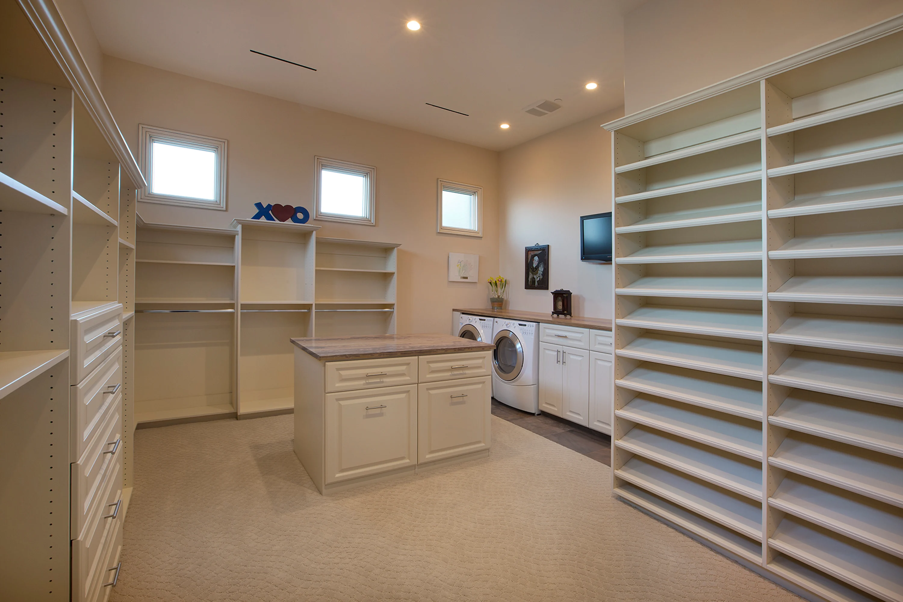 43 Rue Mediterra Drive, Lake Las Vegas, Nevada  - 43-rue-mediterra-drive-henderson-nevada13_qjg2wf