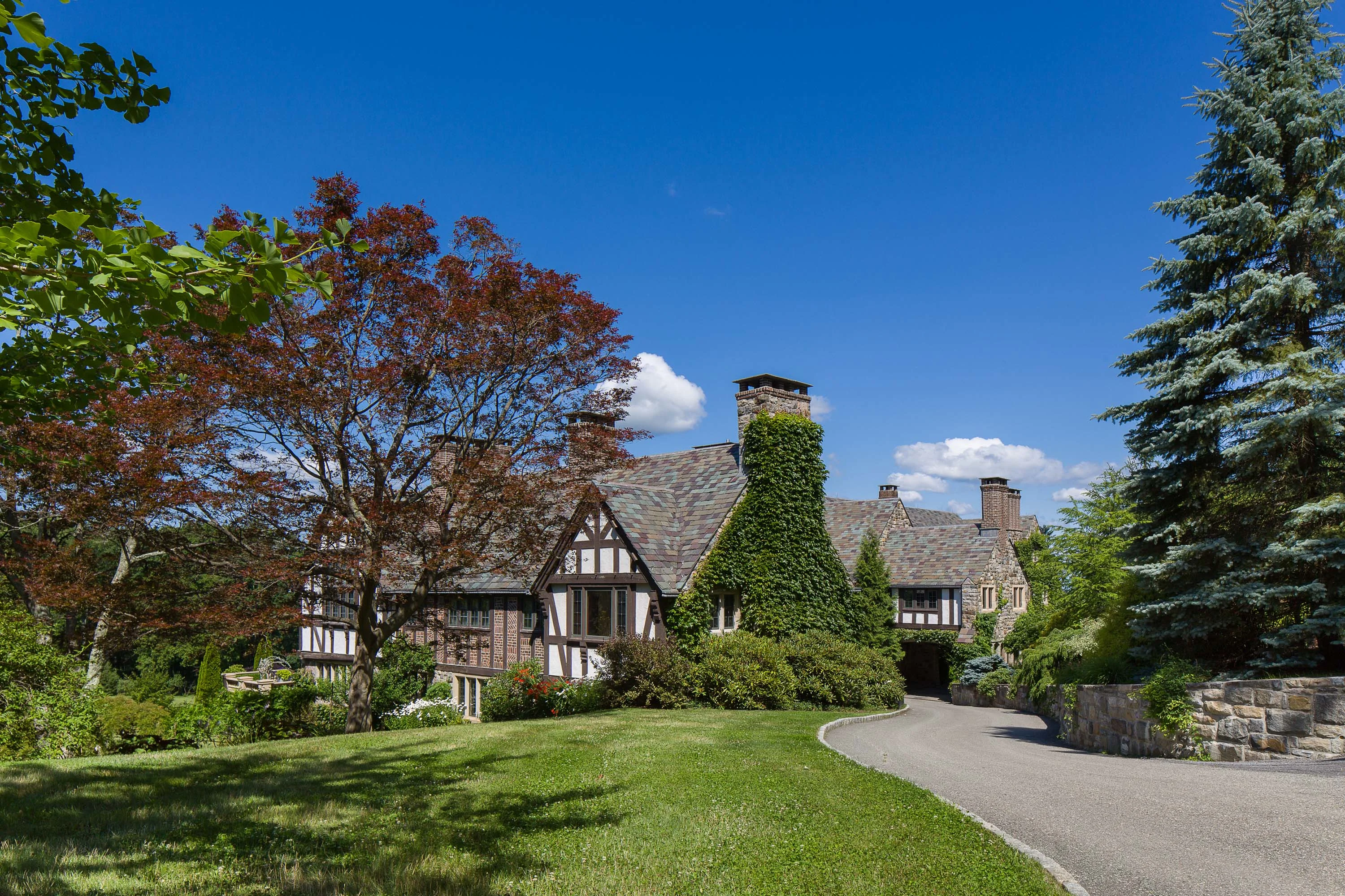 Migdale | 3872-3874 Route 44, Millbrook, New York 12545 - 28_-_JI5A2293_oa4pxe