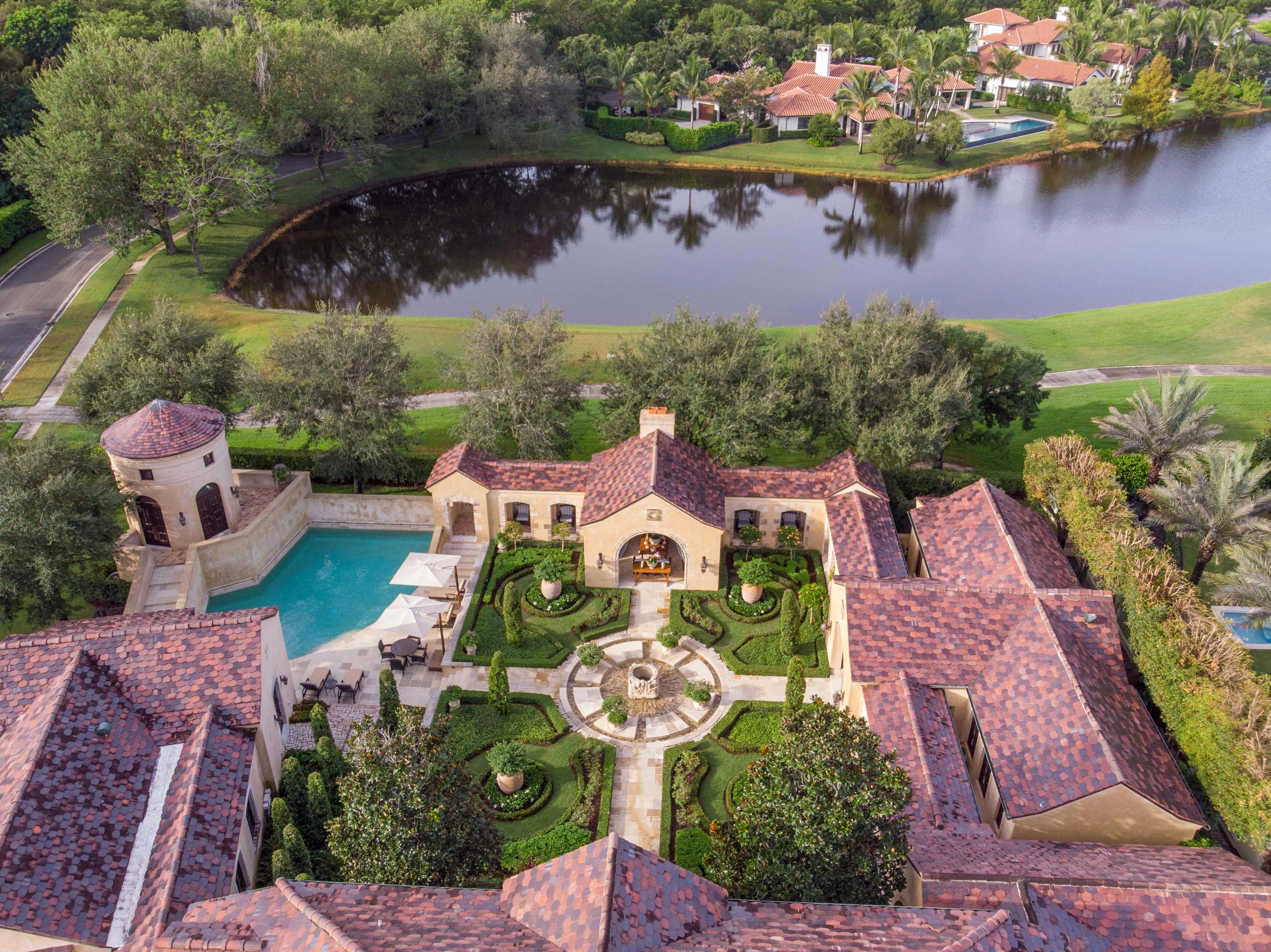 2930 Hurlingham Drive, Wellington, Florida 33414 - 2930-hurlingham-drive-wellington-florida_52_qhihhv