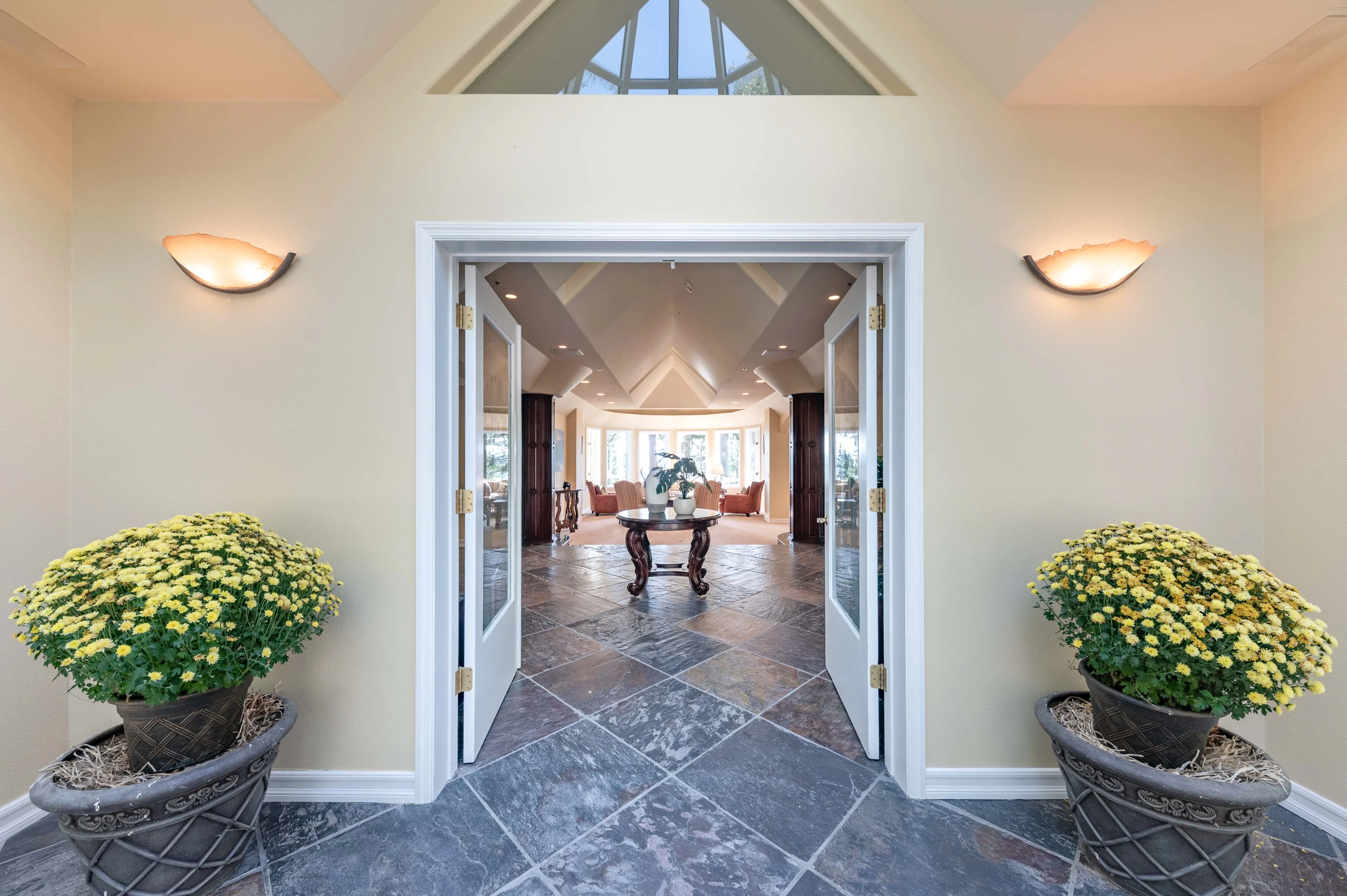 949 Fairview Boulevard, Lake Tahoe, Nevada 89451 - 949-fairview-boulevard-incline-village-nevada_07_flep7y