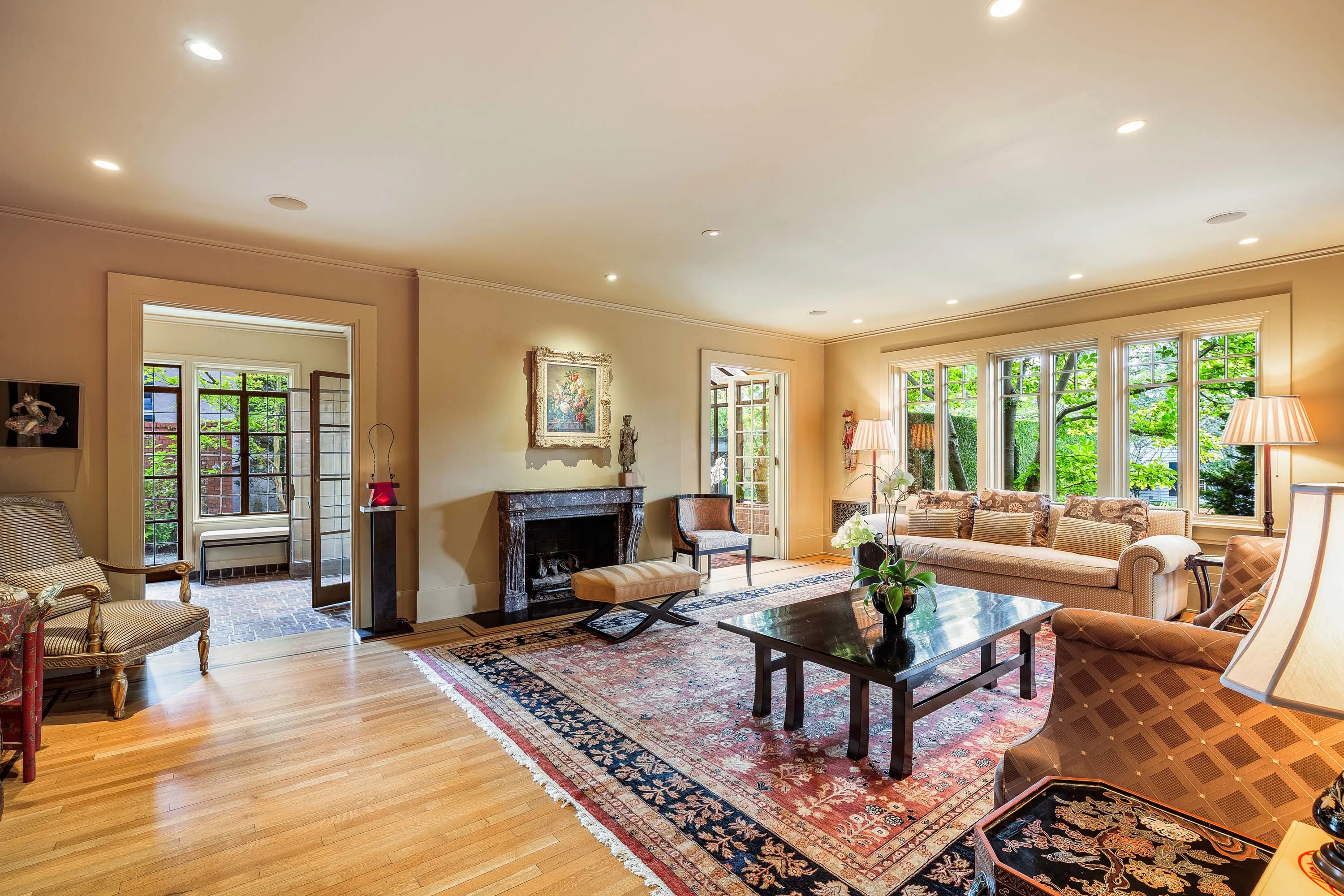 618 West Highland Drive, Seattle, Washington 98119 - 618-west-highland-drive-seattle-washington11_mtwj1g