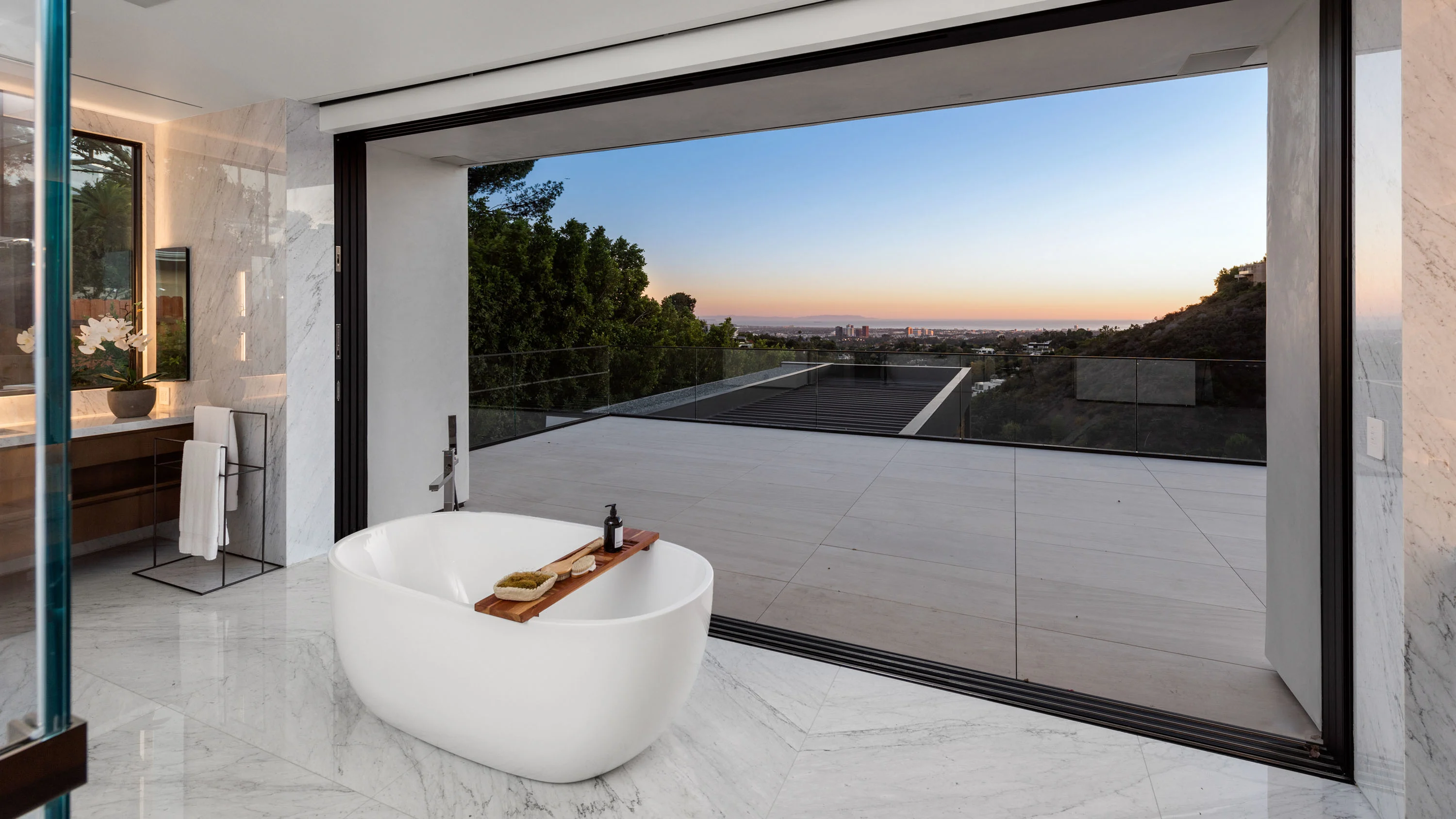 1035 Stradella Road, Bel Air, California 90077 | Concierge Auctions