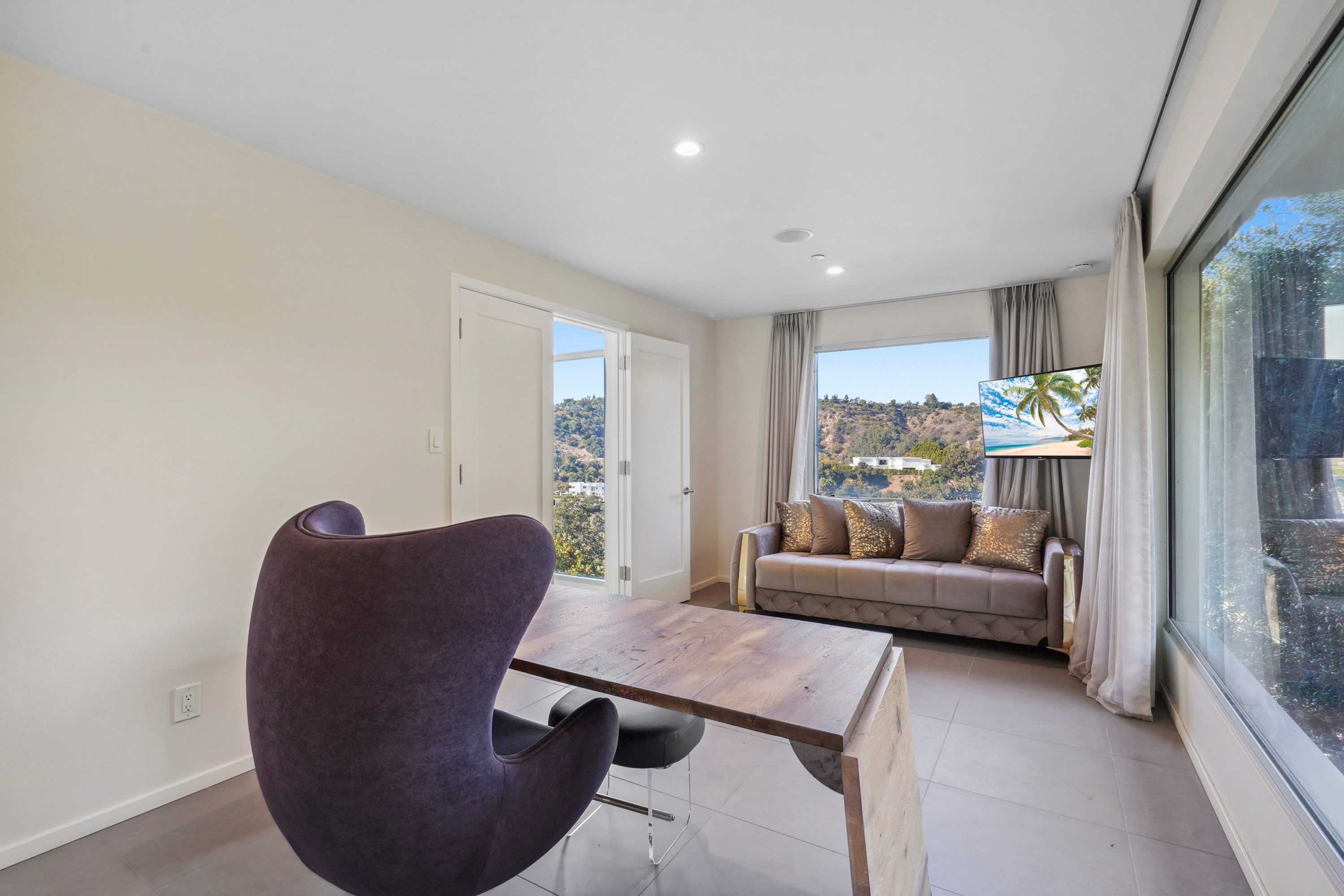 21 9716 Oak Pass Rd - Luxury Real Estate - Concierge Auctions