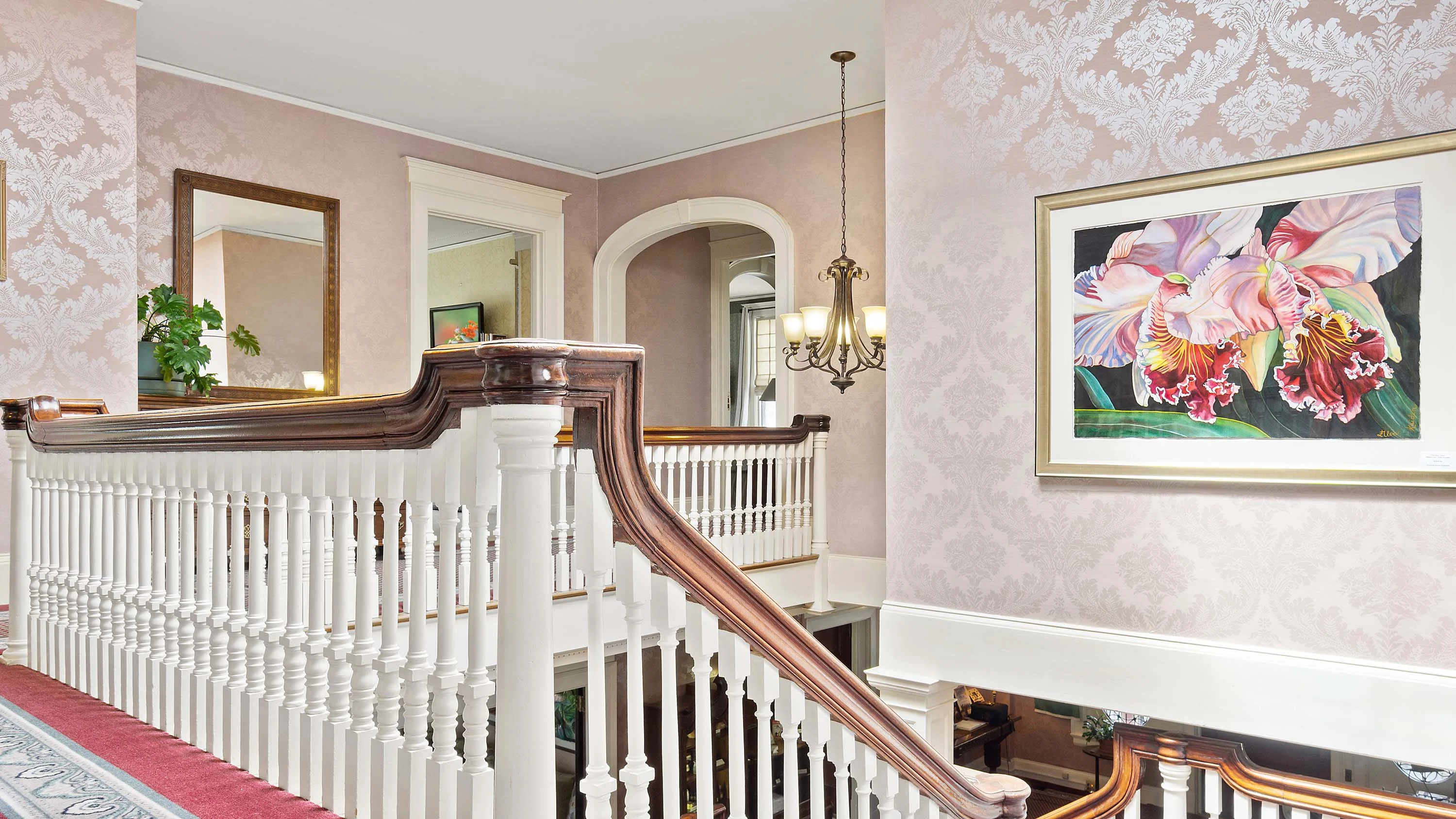 51 Walker Street, The Berkshires, Massachusetts 01240 - gateways-inn-51-walker-street-lenox-massachusetts15_trzmpu