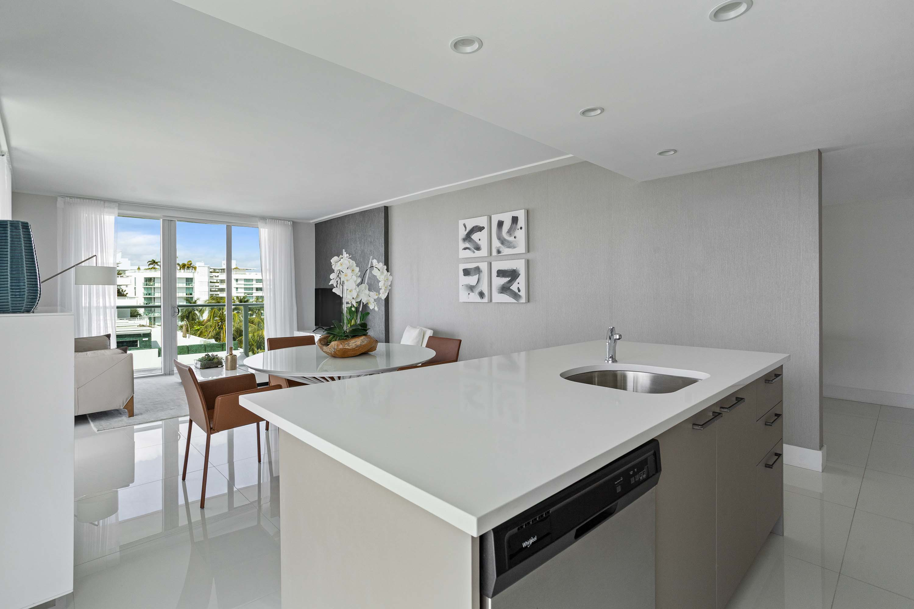 13 Unit 601 1150 101st Street - Luxury Real Estate - Concierge Auctions