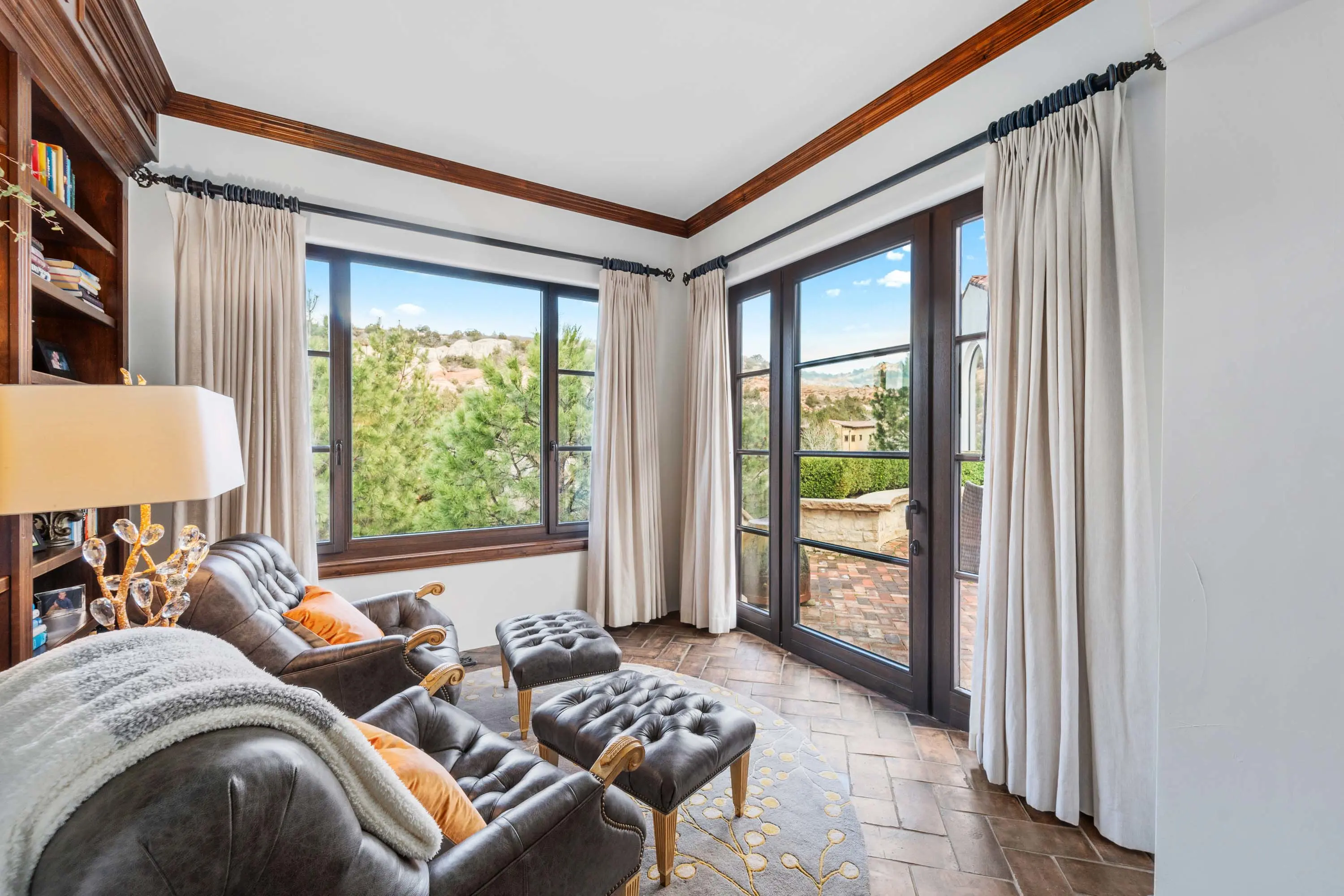 21 7944 Dante Drive - Luxury Real Estate - Concierge Auctions