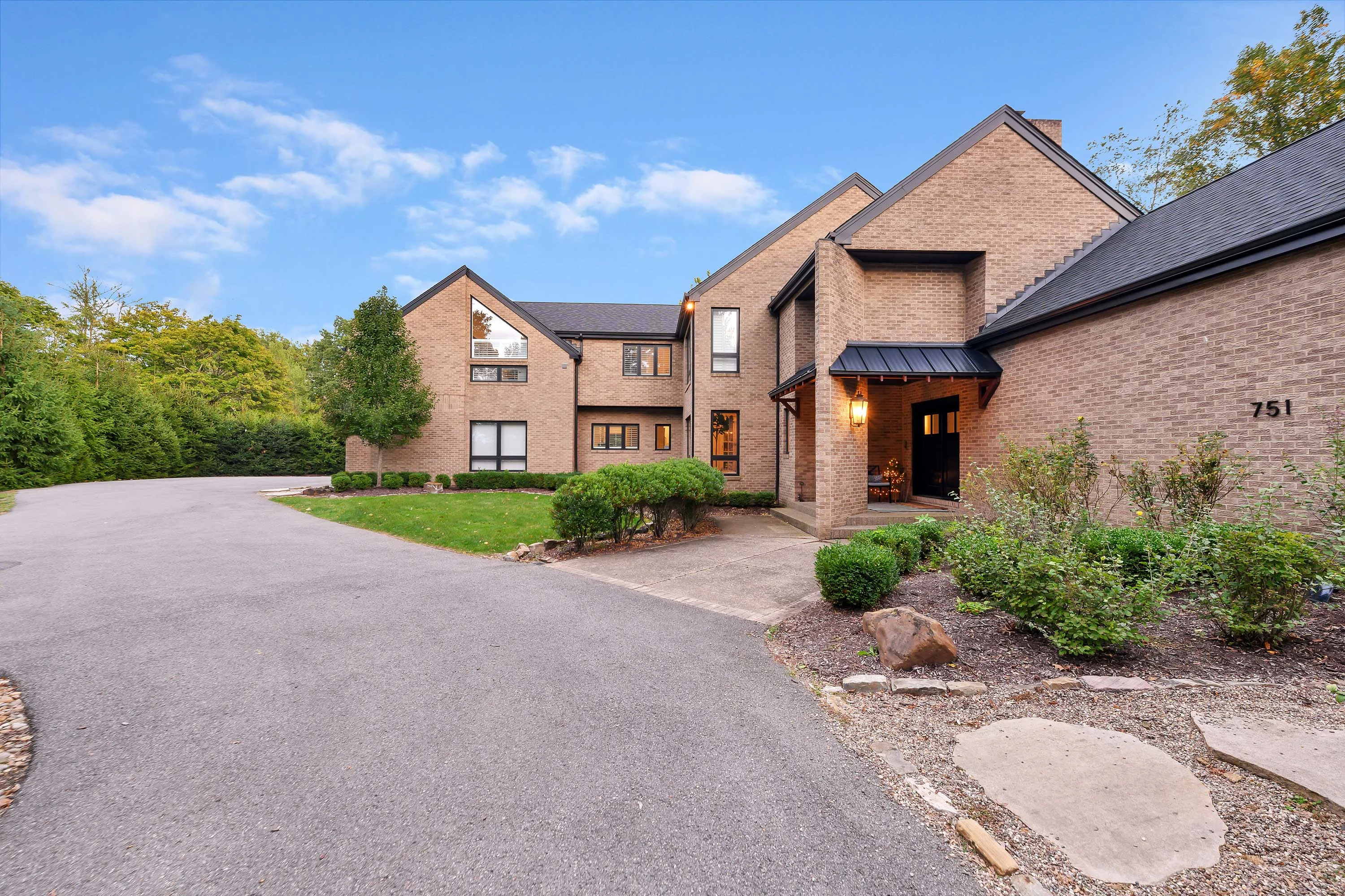 751 Chestnut Road, Near Pittsburgh, Pennsylvania 15143 - 751-chestnut-road-sewickley-pennsylvania03_e8oulh