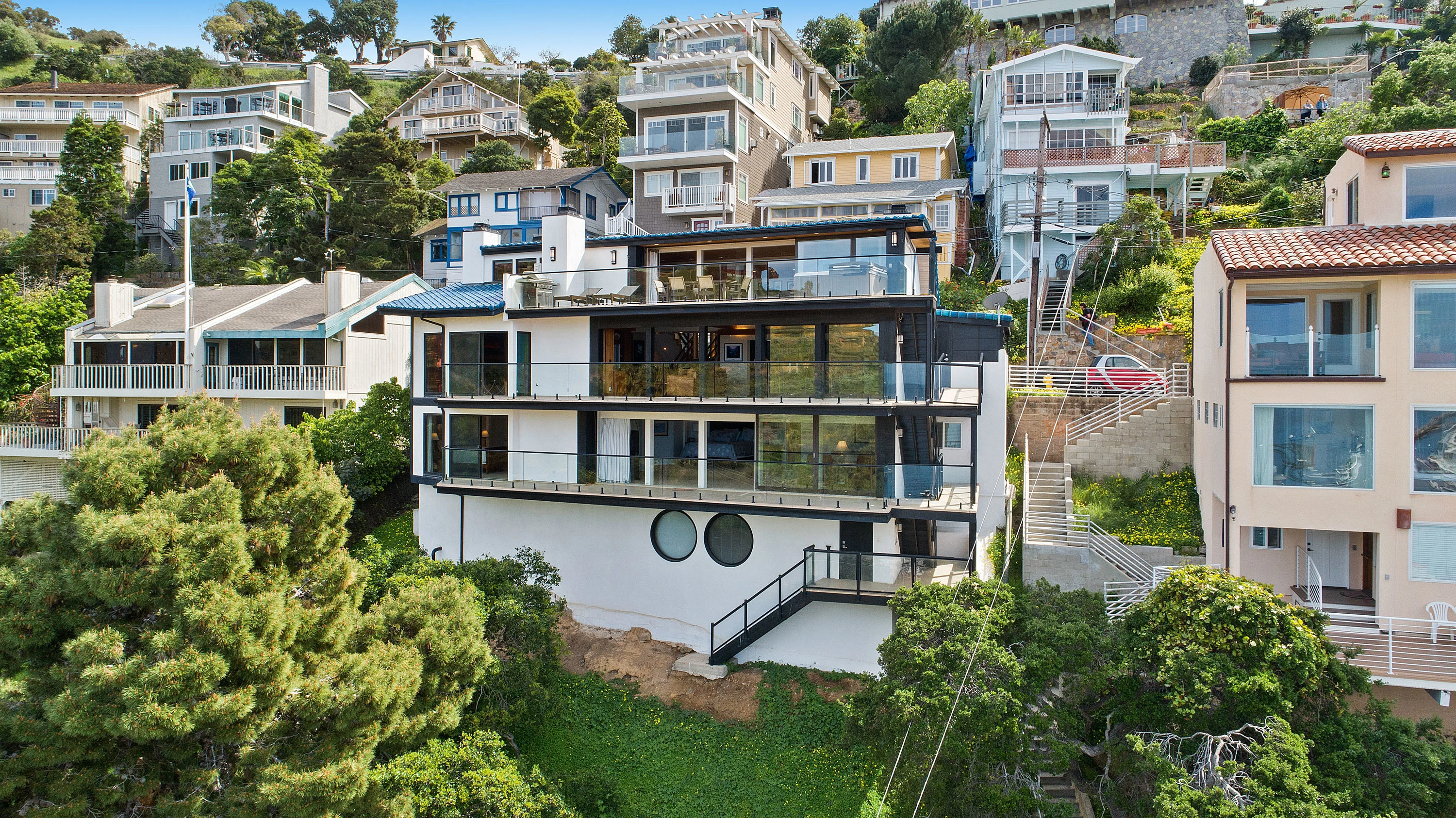 166 Middle Terrace, Avalon, Santa Catalina Island, California 90704 - 166-middle-terrace-santa-catalina-island-avalon-california31_who7wn