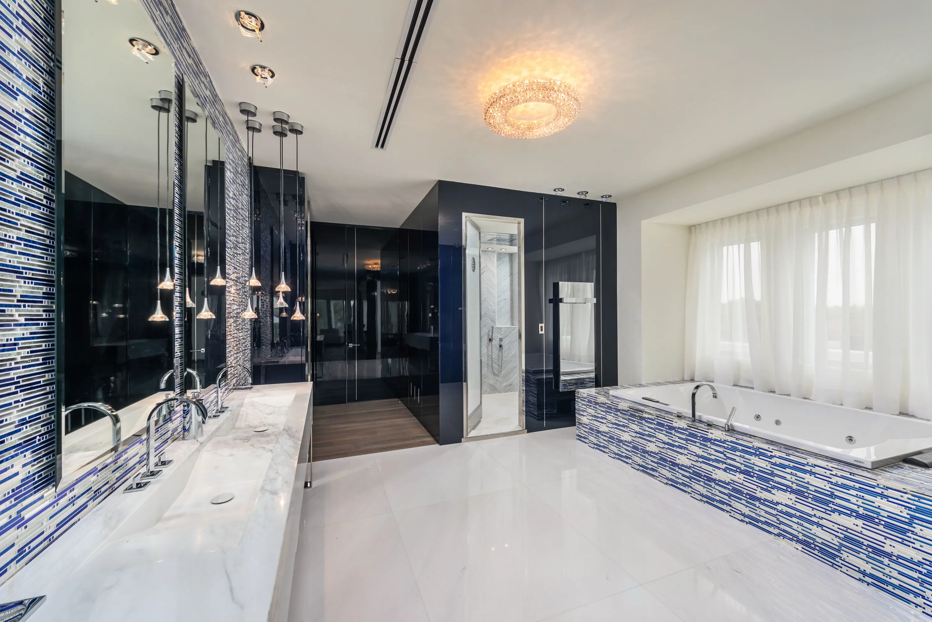 41 Arvida Parkway, Miami, Florida 33156 - 41-arvida-parkway-coral-gables-florida32_zgajfx