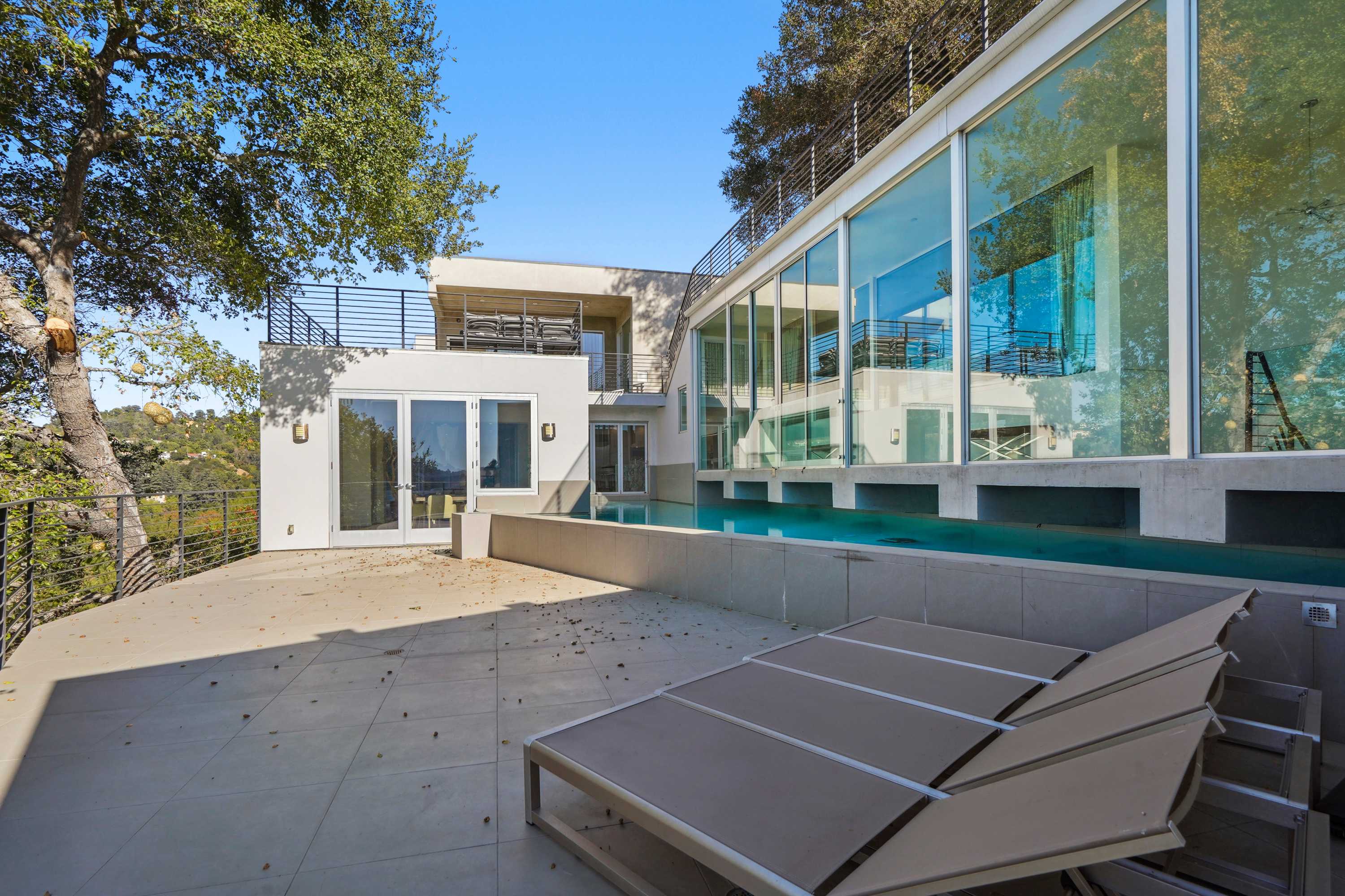 16 9716 Oak Pass Rd - Luxury Real Estate - Concierge Auctions