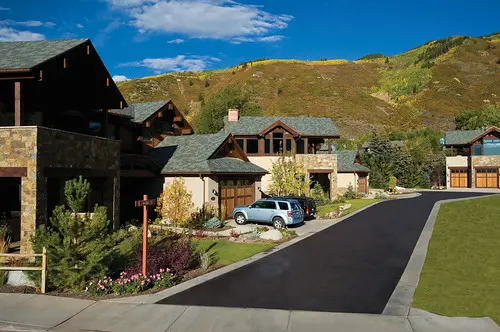 Supporting image for I recently came across an AP article entitled “Colorado ‘toy ranches’ lose tax break with new law.”  The article was picked up in the Denver Post, alon